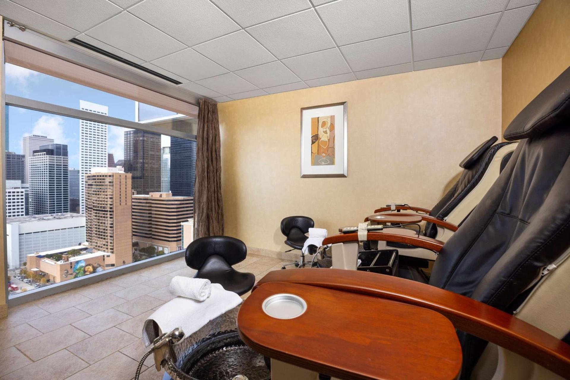 Hilton Americas - Houston photo 65