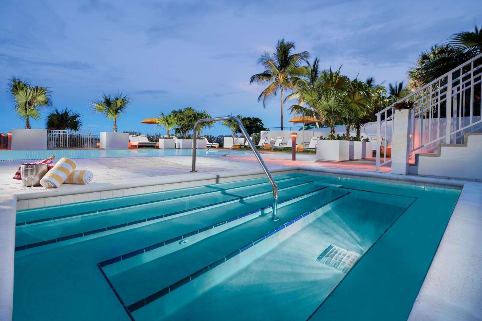 Hilton Cabana Miami Beach Resort photo 35