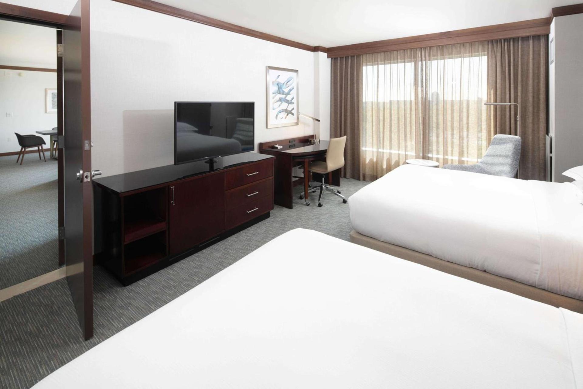 Hilton Minneapolis Bloomington photo 16