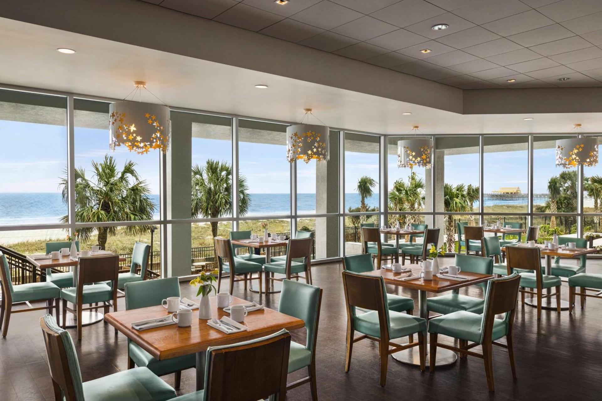 Embassy Suites by Hilton Myrtle Beach Oceanfront Resort photo 42