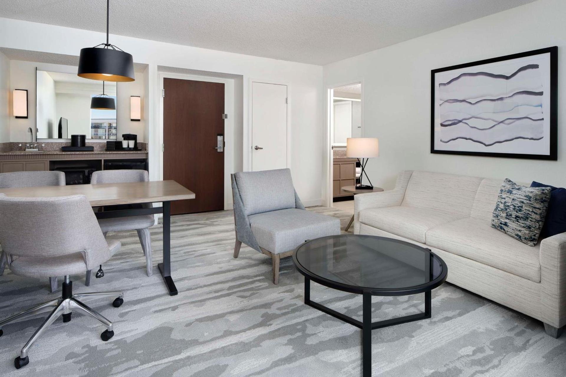 Embassy Suites by Hilton Myrtle Beach Oceanfront Resort photo 62