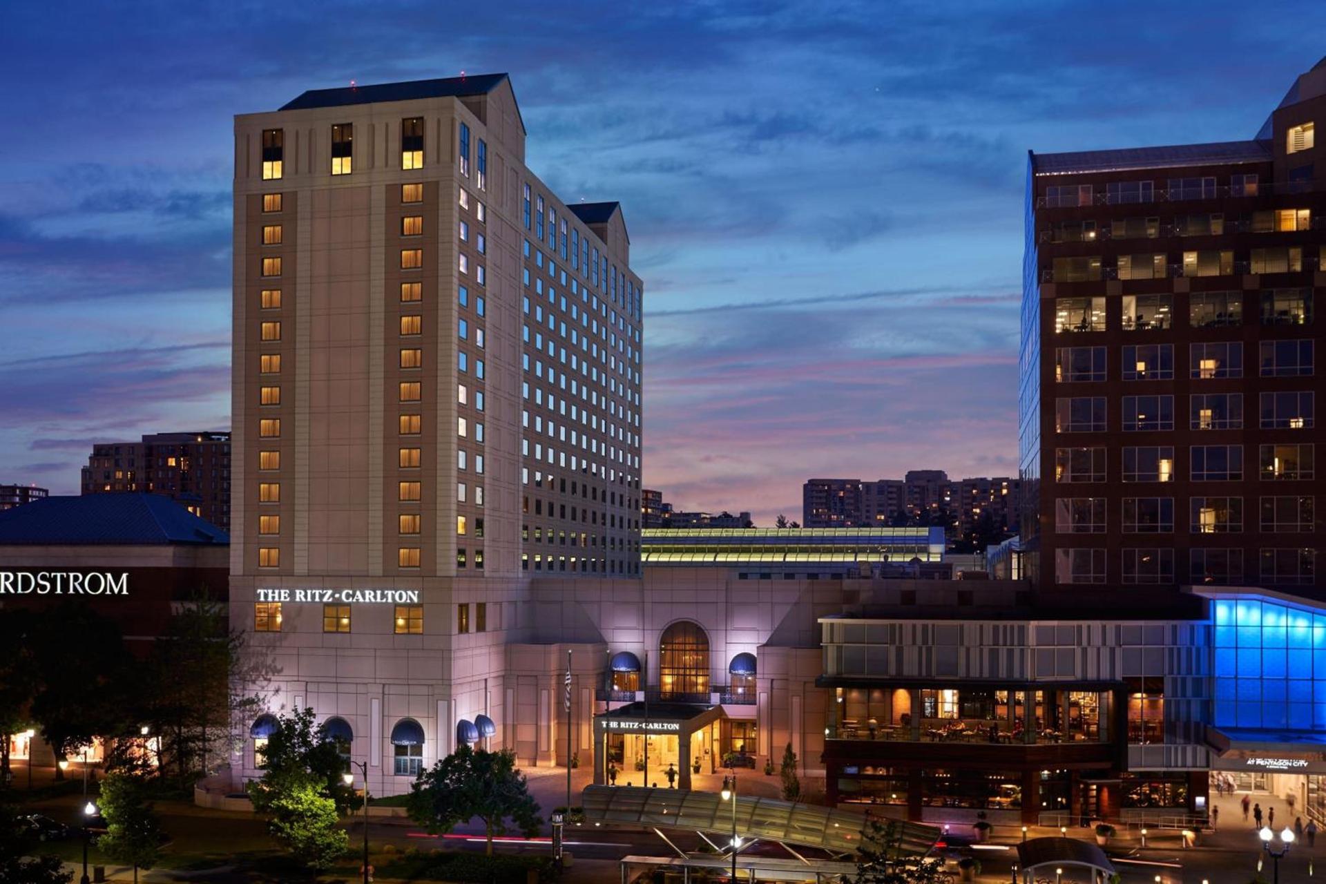 The Ritz Carlton, Pentagon City photo 1