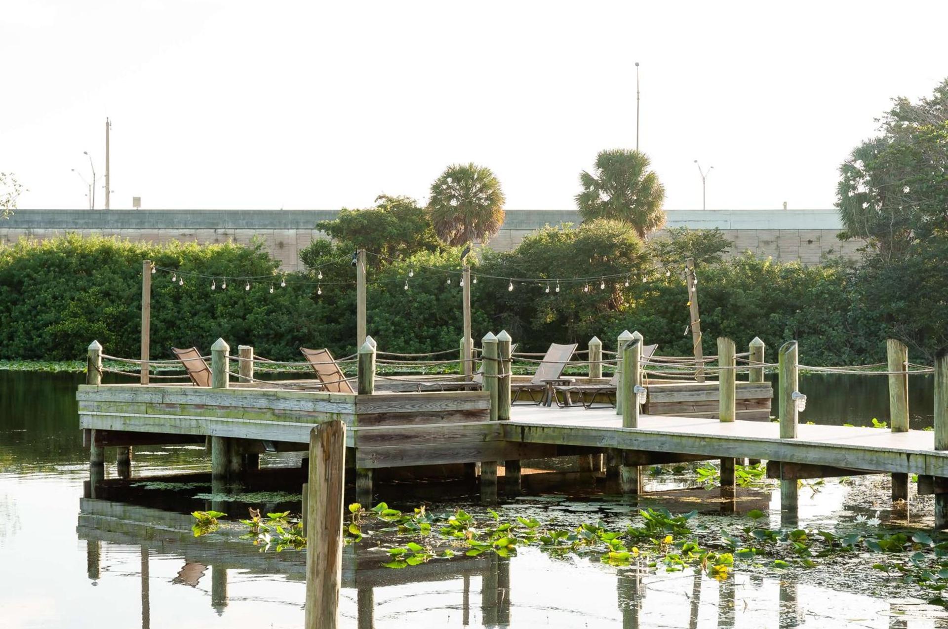 Hilton Palm Beach PBI photo 4