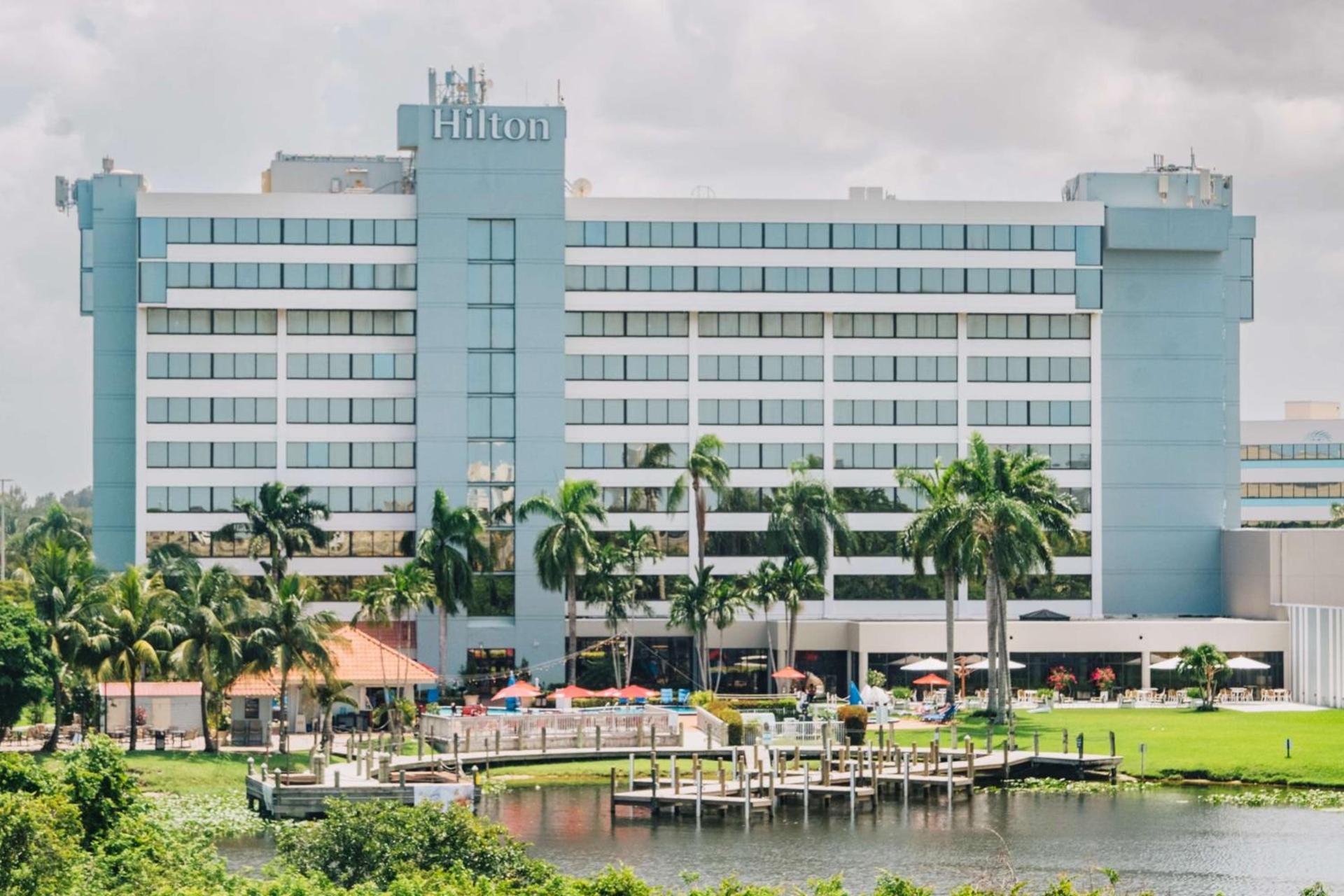 Hilton Palm Beach PBI photo 7