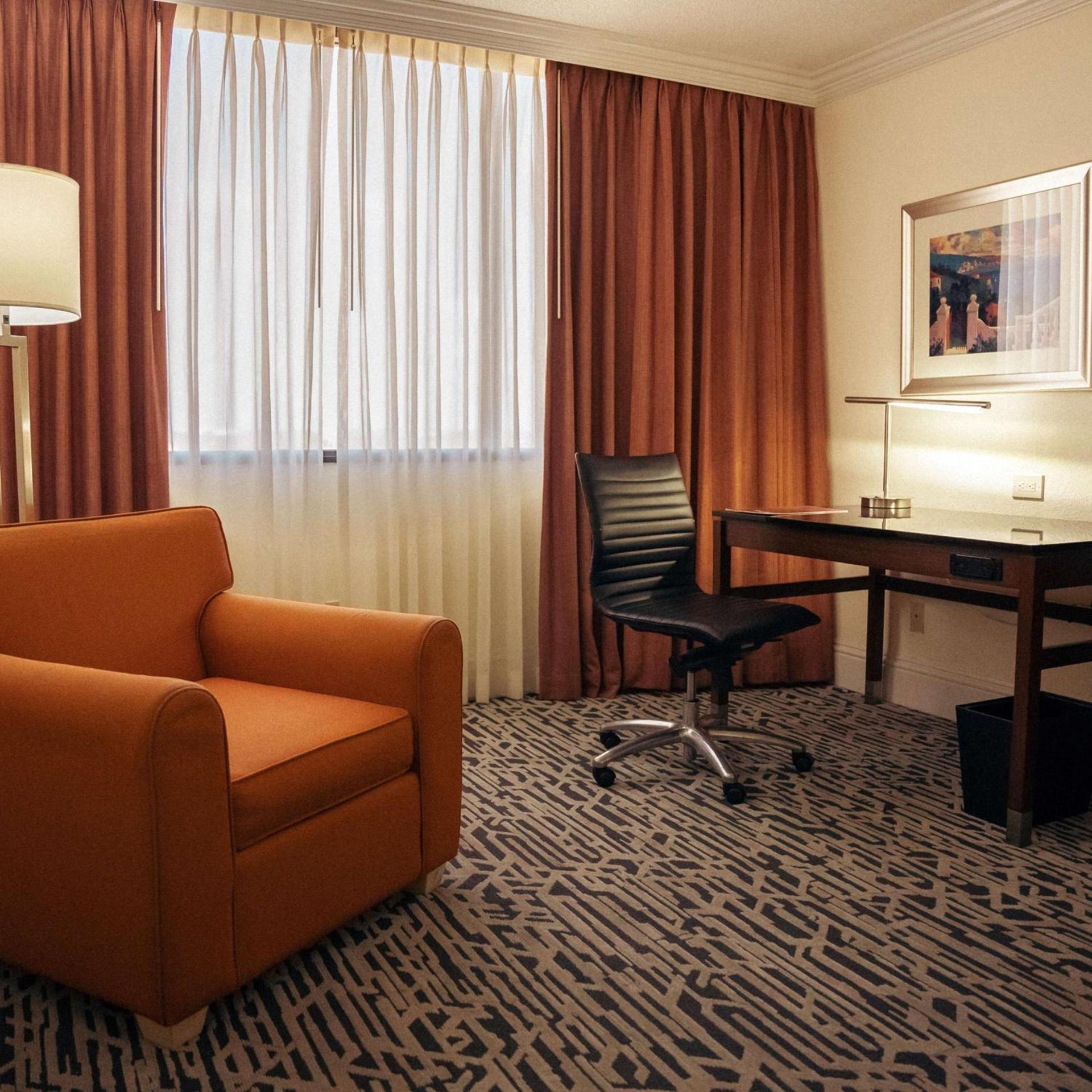Hilton Palm Beach PBI photo 43