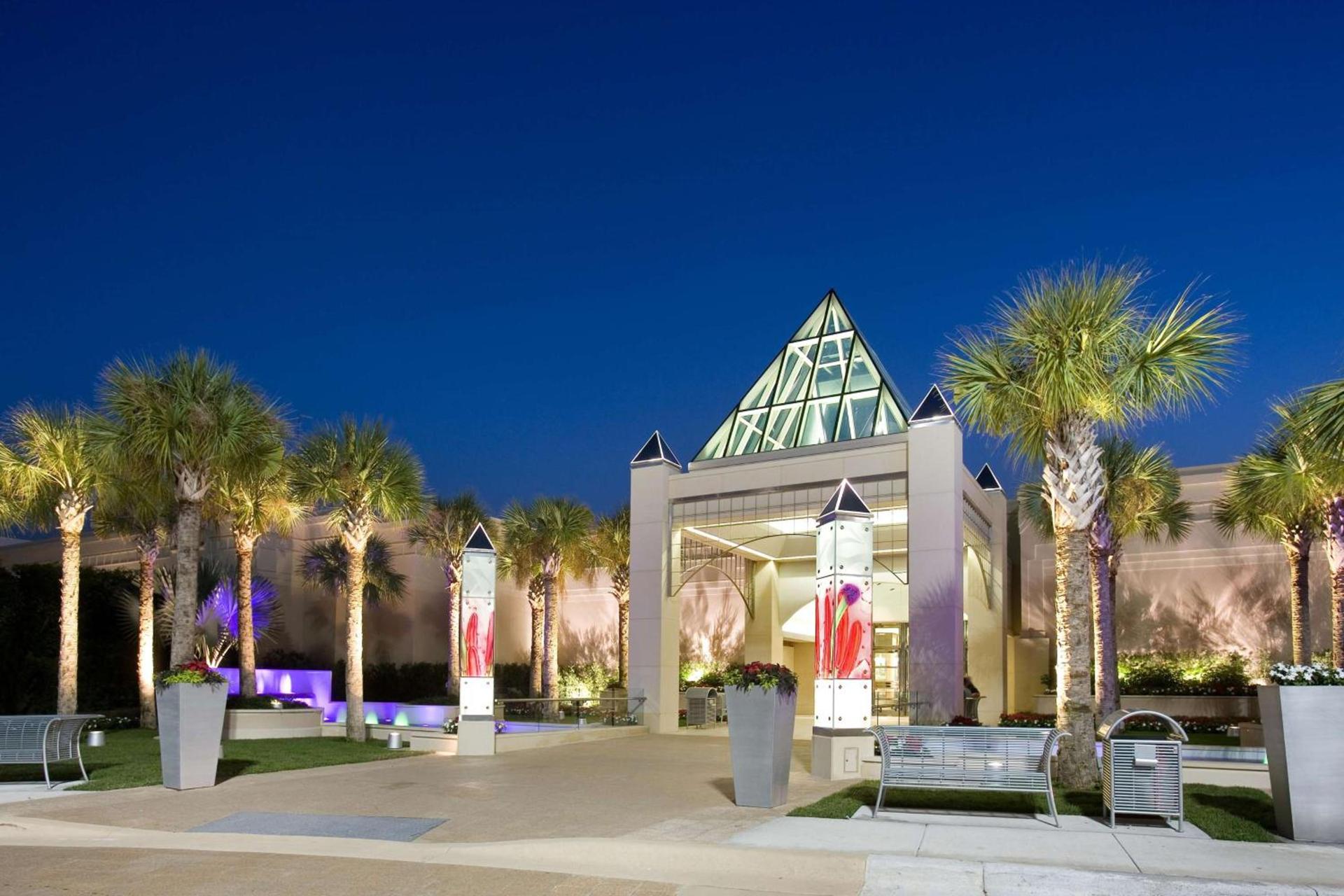 Hilton Palm Beach PBI photo 59