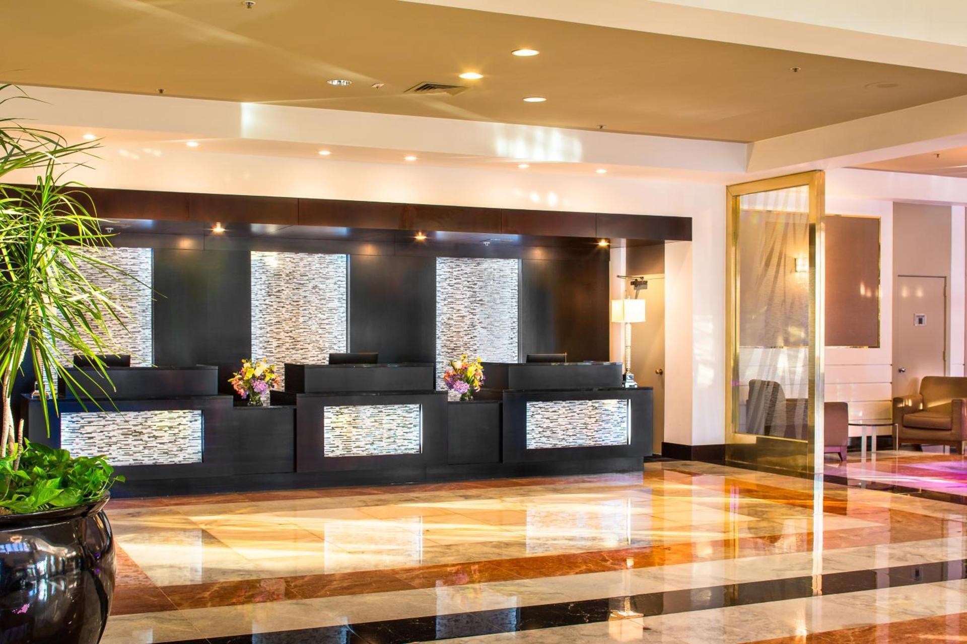 DoubleTree by Hilton New York-LaGuardia photo 35