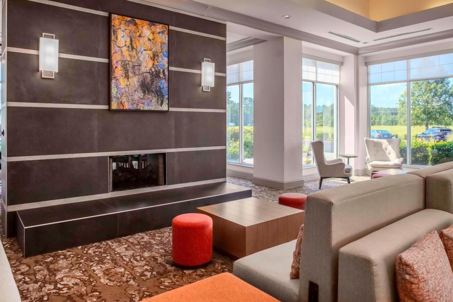Hilton Garden Inn Roanoke Rapids photo 8