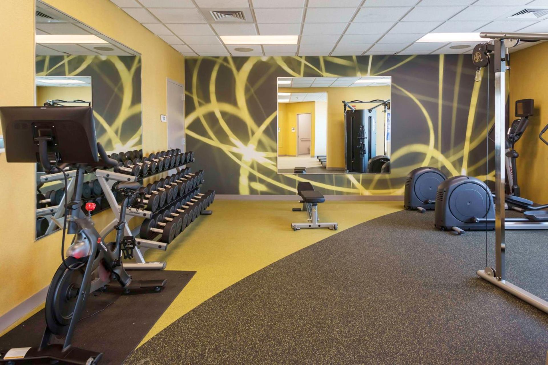Hilton Garden Inn Roanoke Rapids photo 14