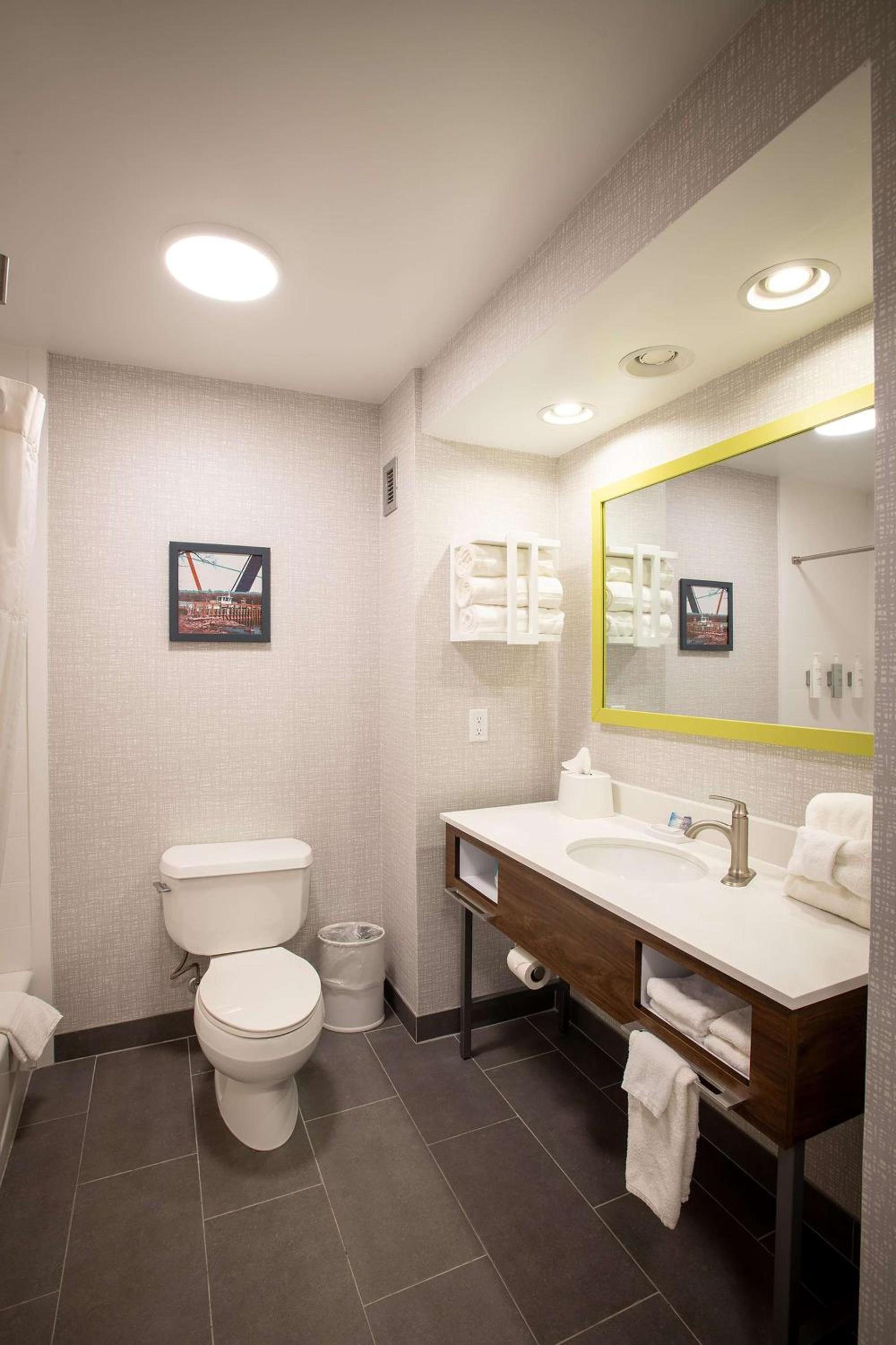 Hampton Inn Seaford photo 26