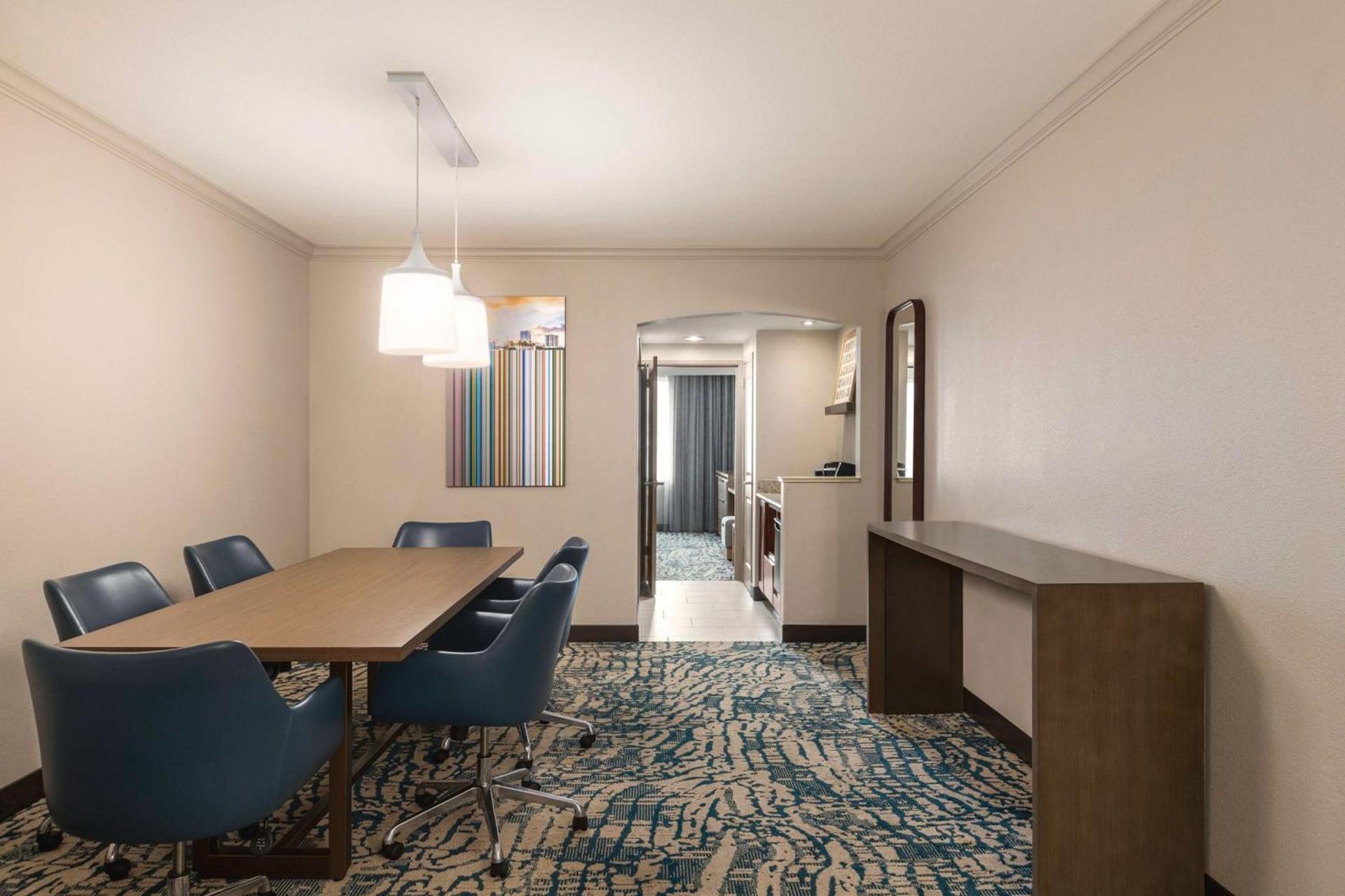 Embassy Suites by Hilton Tampa Downtown Convention Center photo 40
