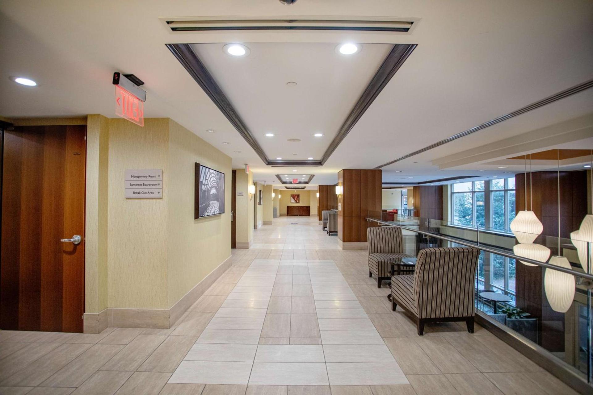 Hilton Garden Inn Bethesda Downtown photo 65