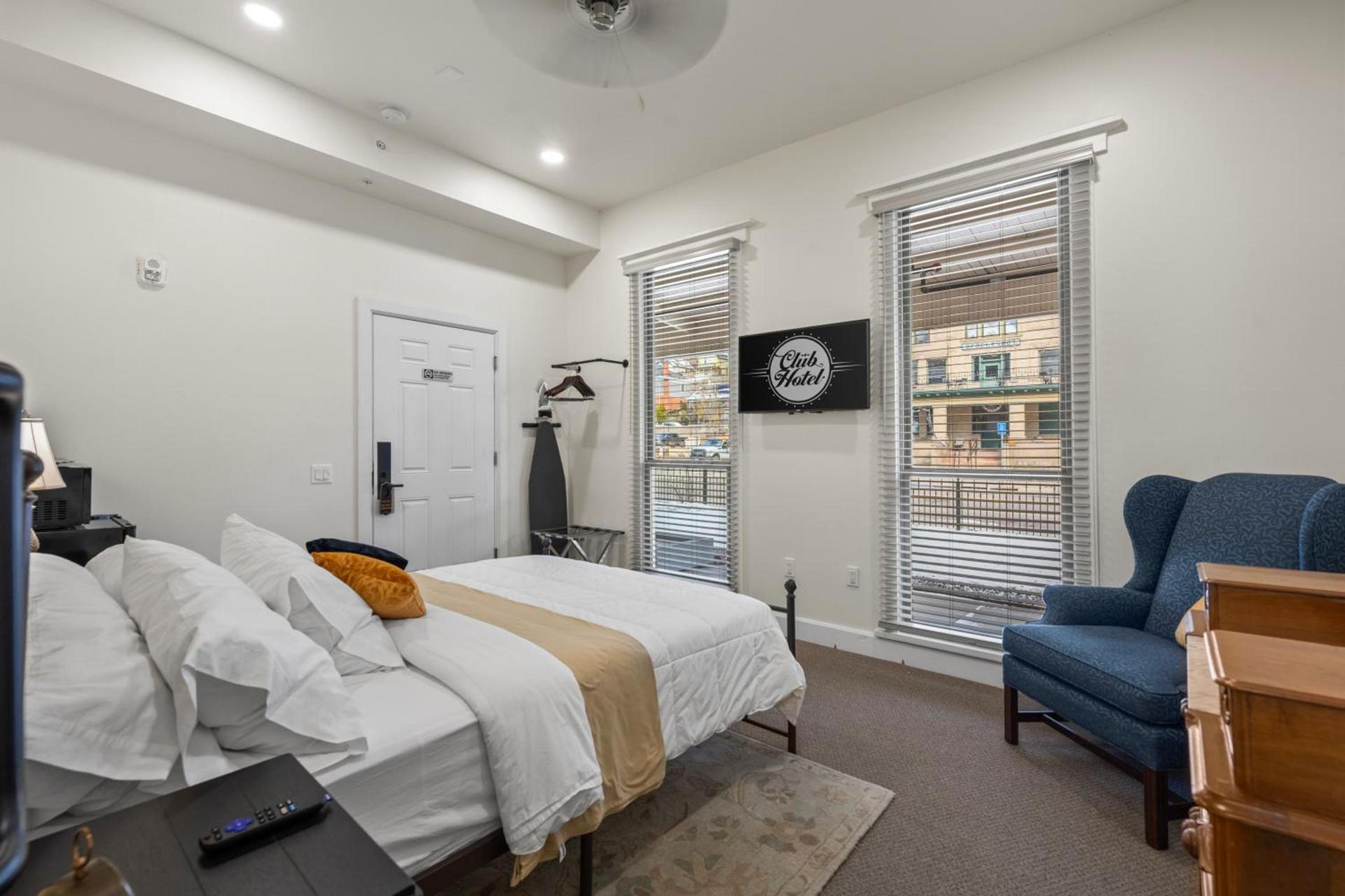 Club Hotel photo 37