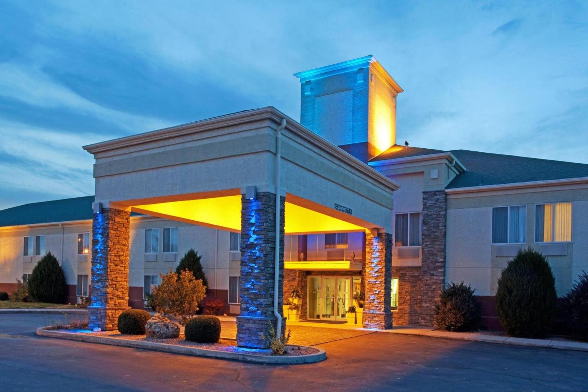 Holiday Inn Express La Junta by IHG photo 22