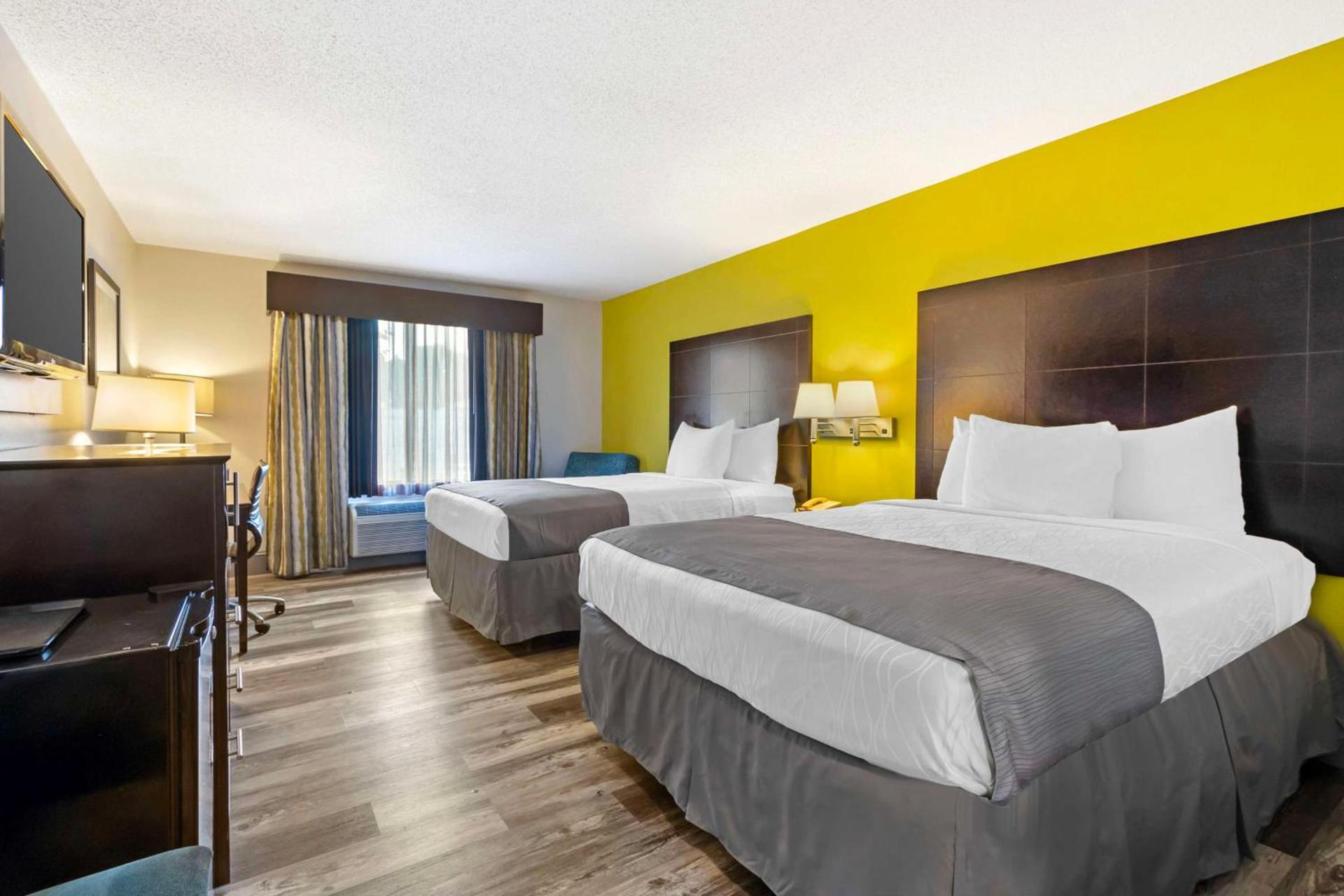 Best Western Magnolia Inn and Suites photo 3
