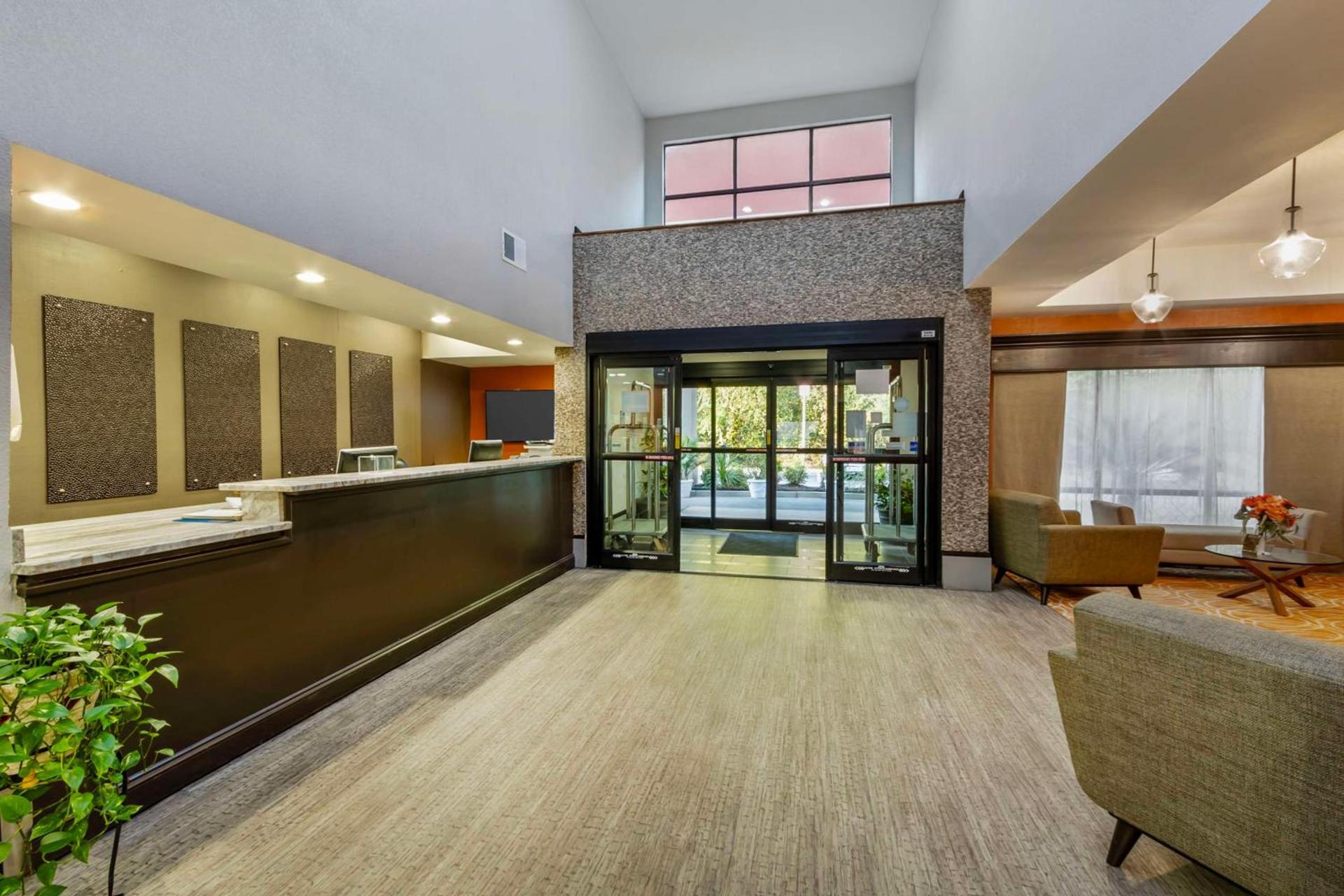 Best Western Magnolia Inn and Suites photo 4