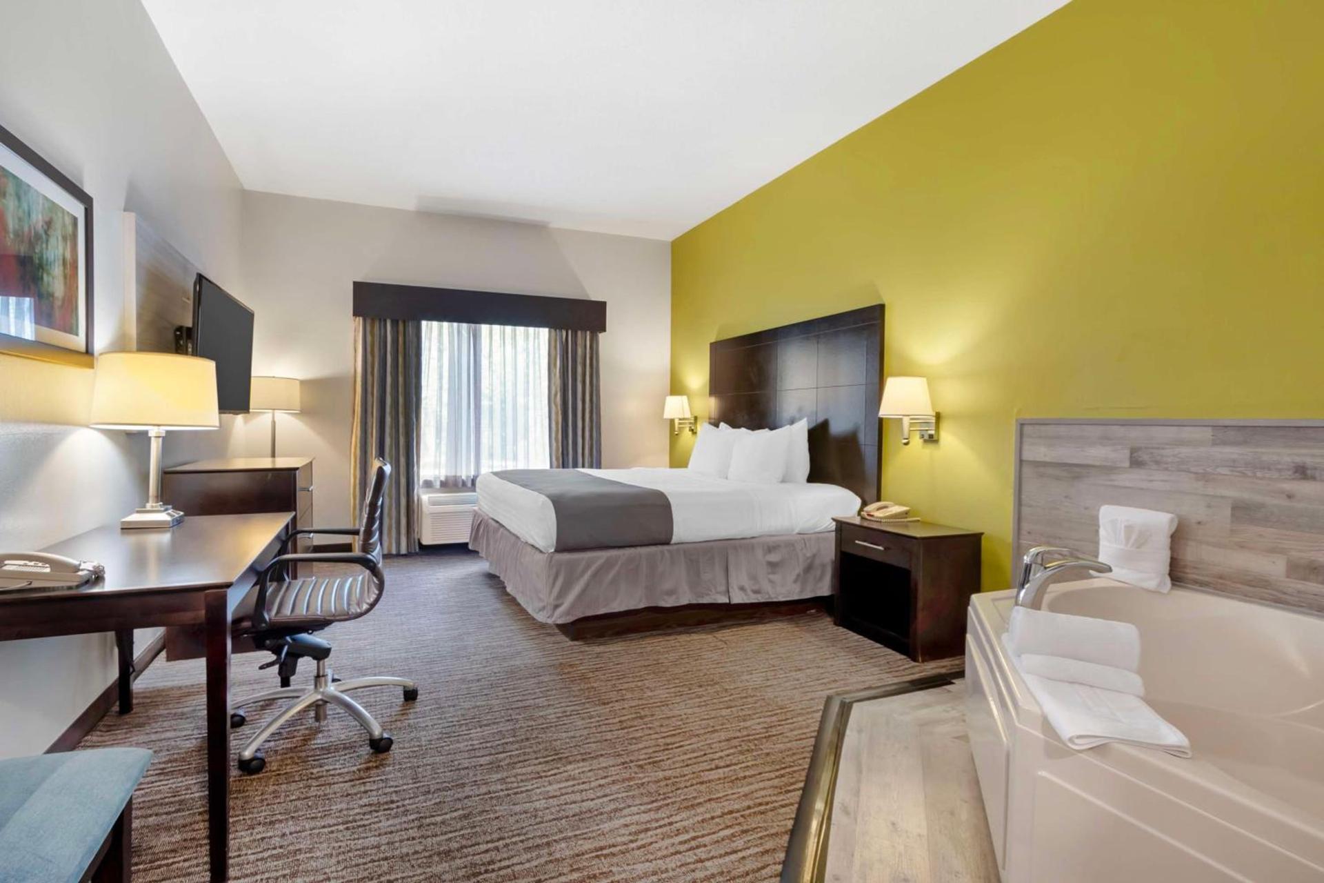 Best Western Magnolia Inn and Suites photo 6