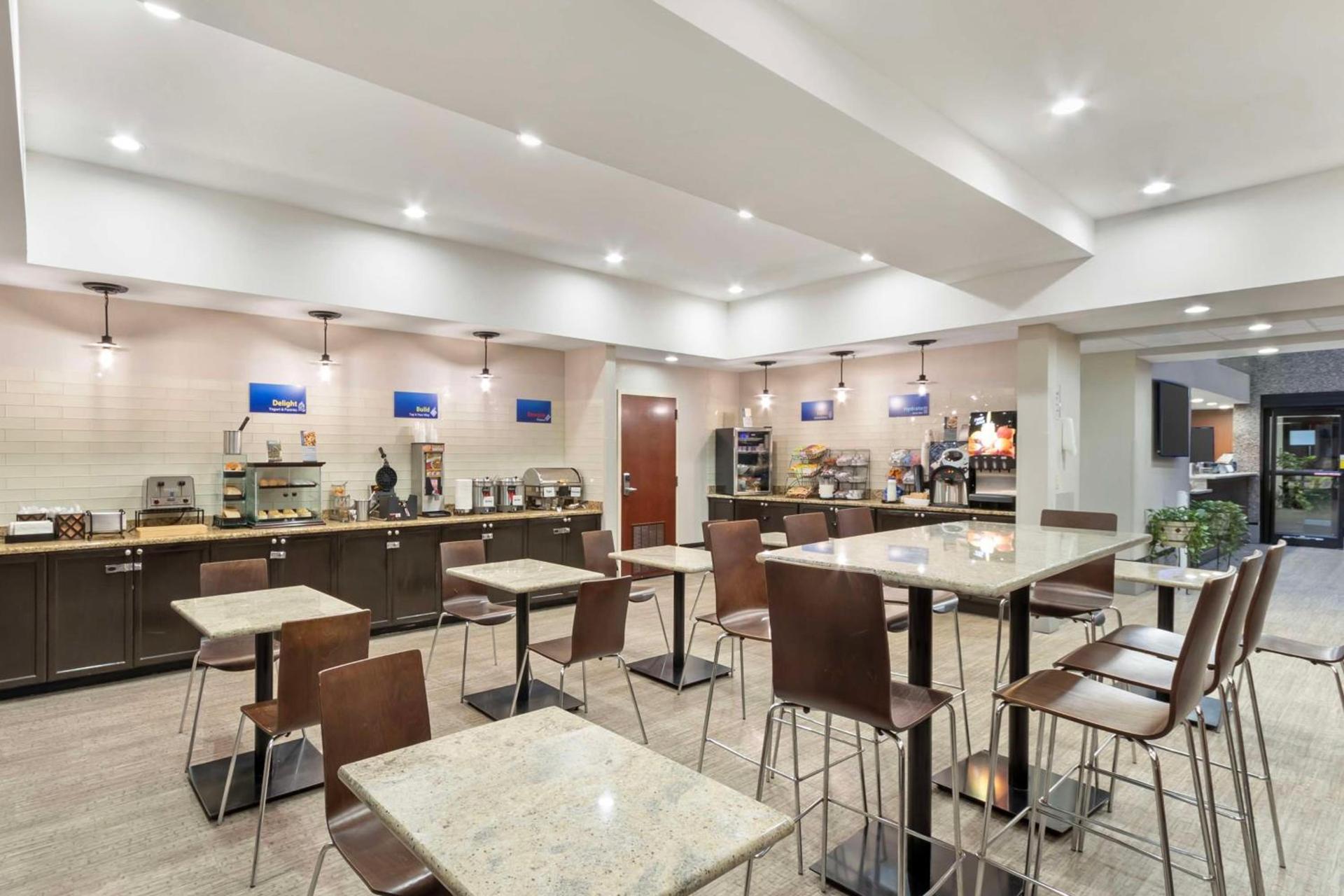 Best Western Magnolia Inn and Suites photo 8