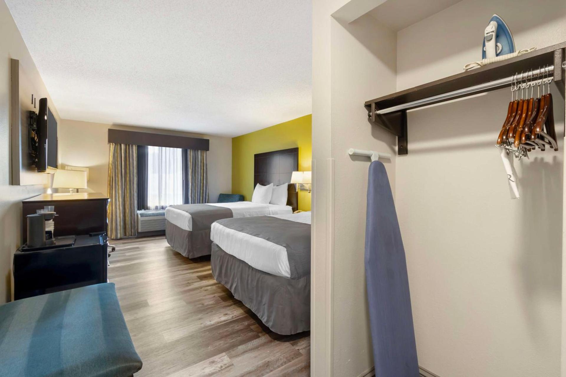 Best Western Magnolia Inn and Suites photo 13