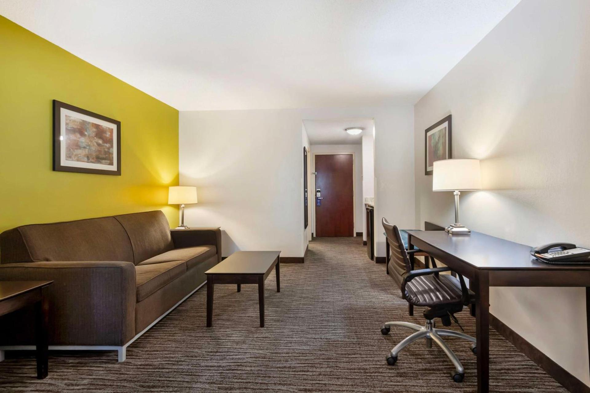 Best Western Magnolia Inn and Suites photo 18