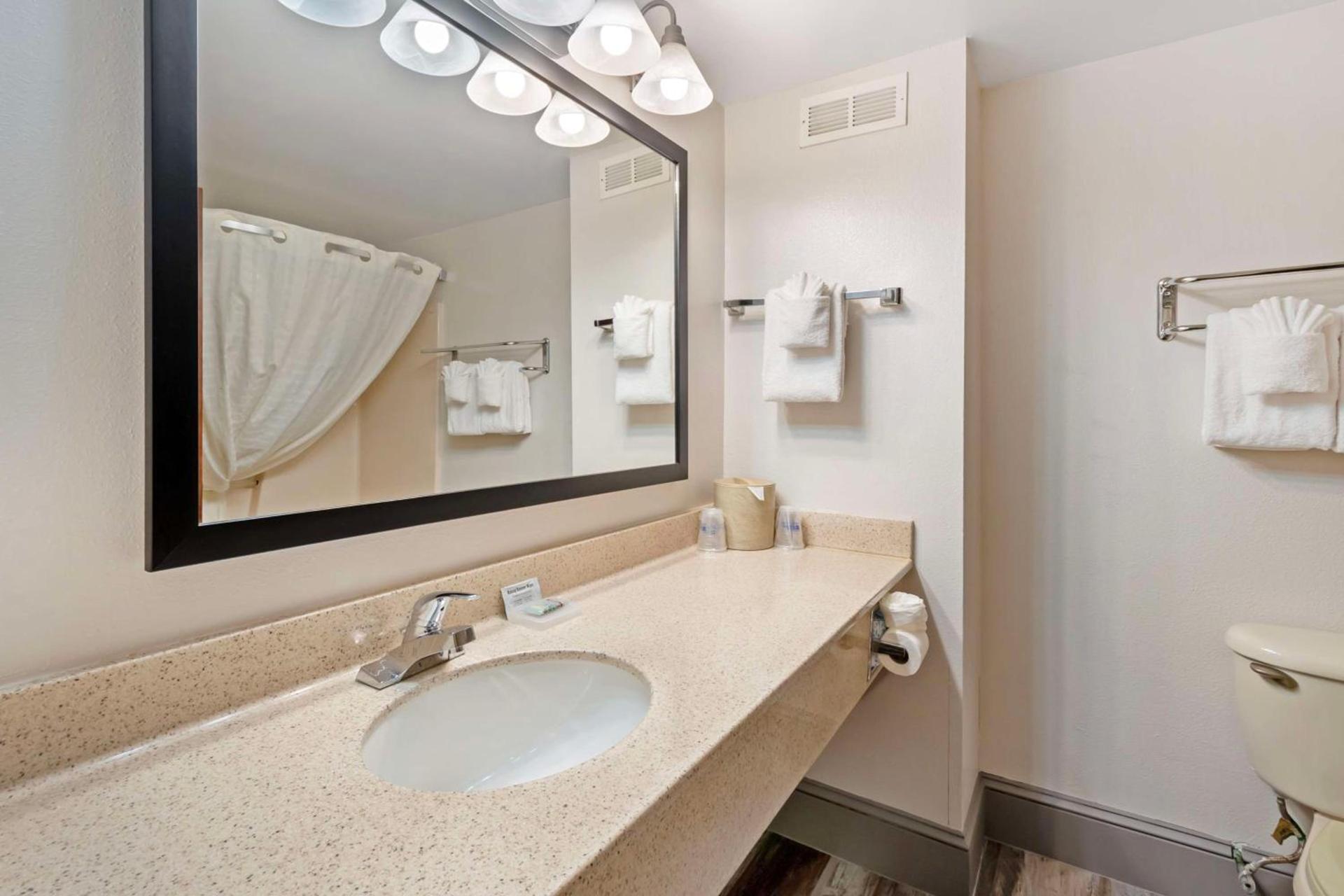 Best Western Magnolia Inn and Suites photo 23