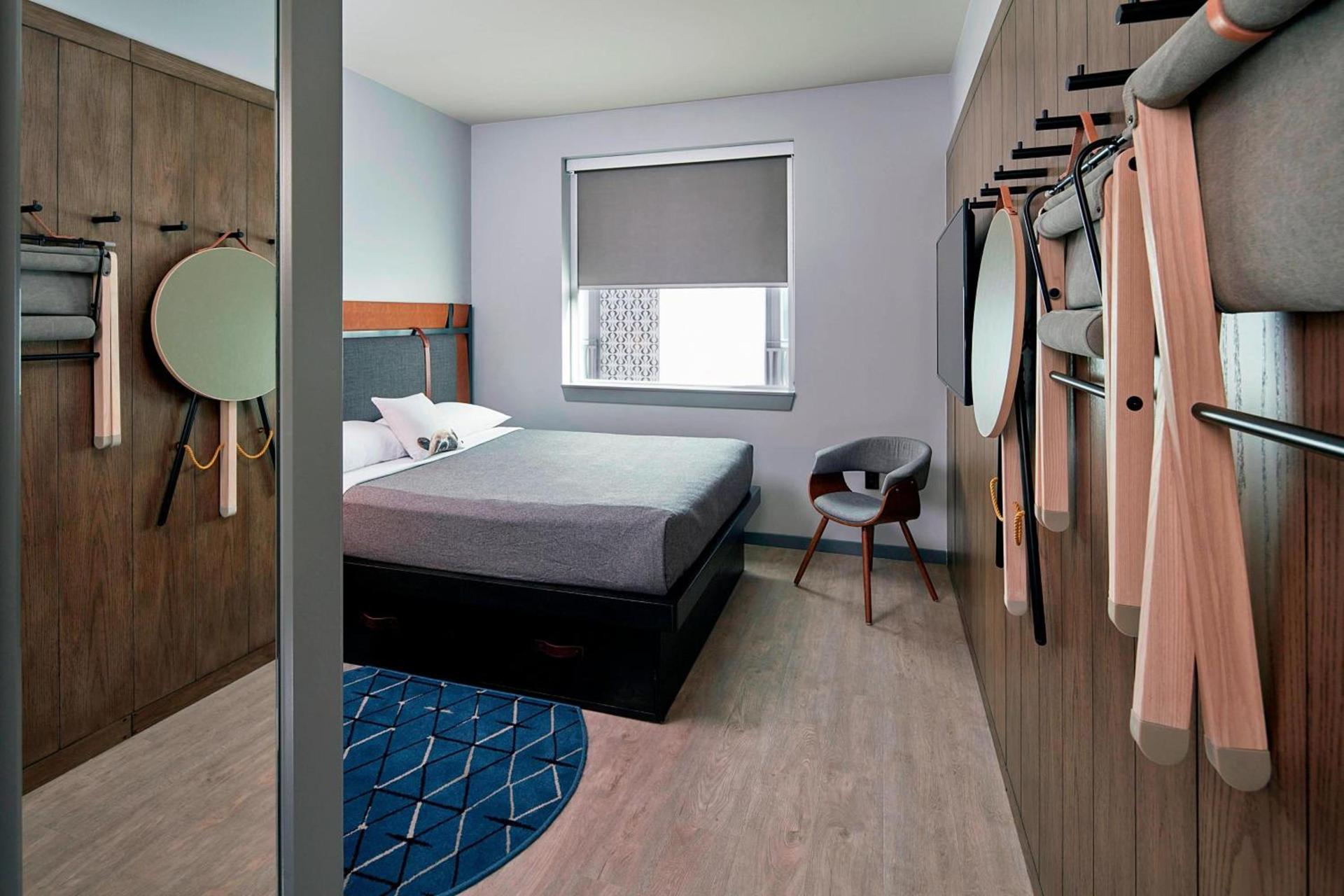 MOXY Denver Cherry Creek photo 11