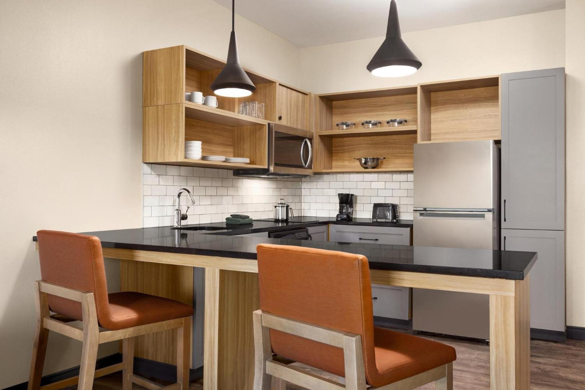 Candlewood Suites Orange by IHG photo 18