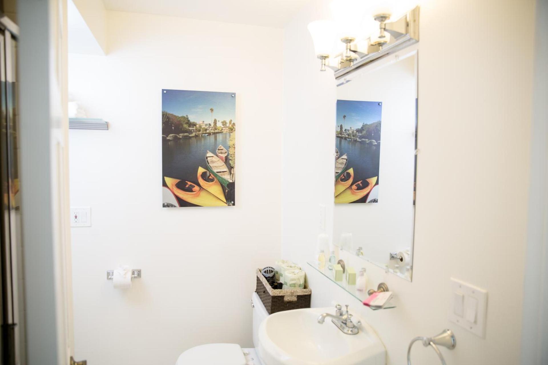 Venice on the Beach Hotel photo 31