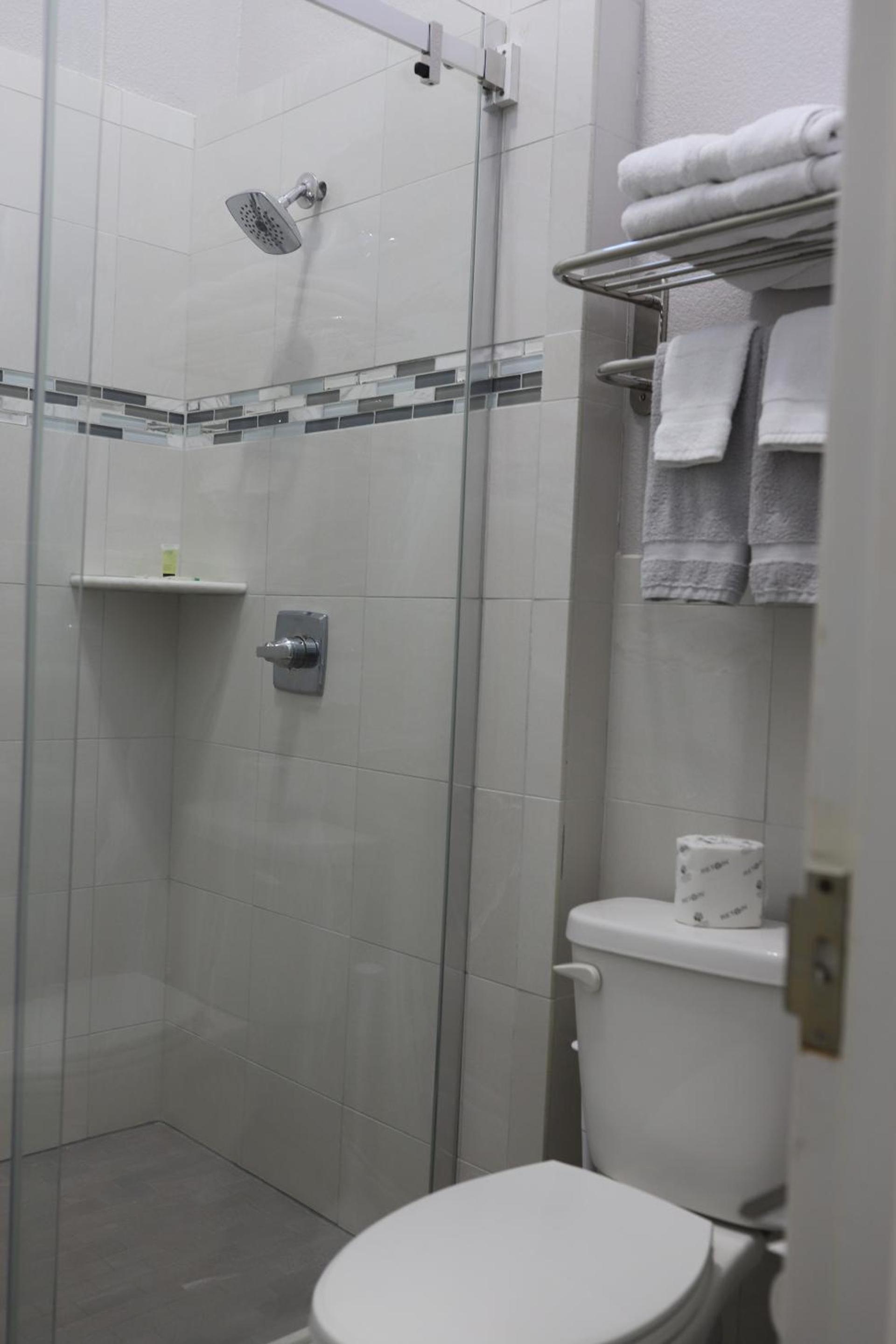 Cornerstone Inn photo 14