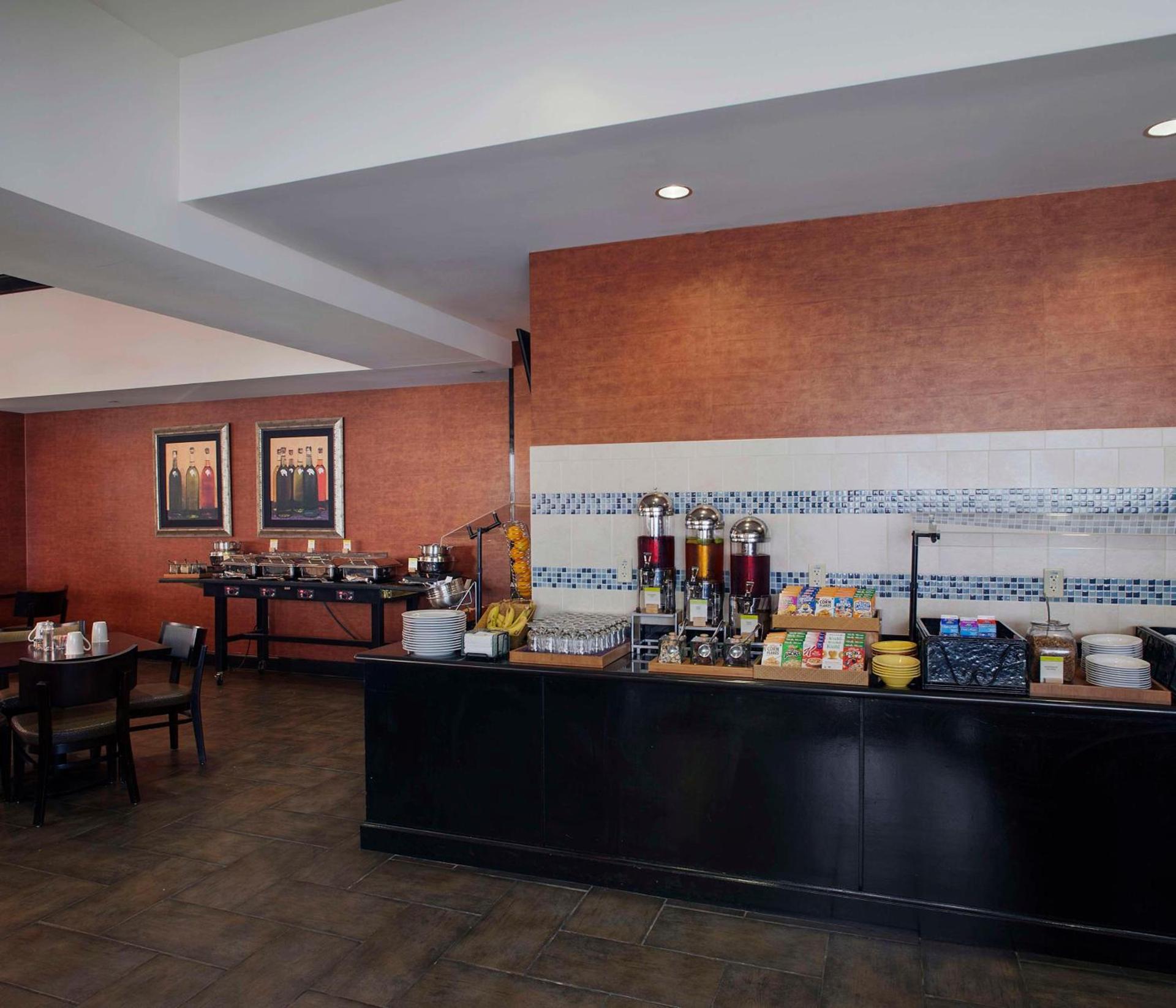 DoubleTree Suites by Hilton Bentonville photo 19