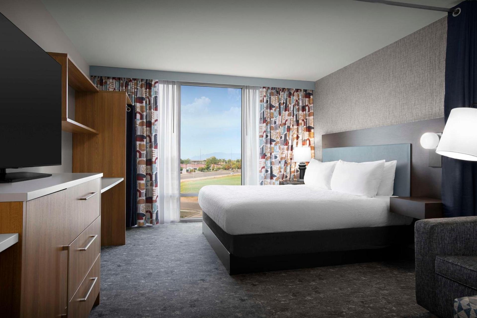 Home2 Suites by Hilton Phoenix Chandler photo 43