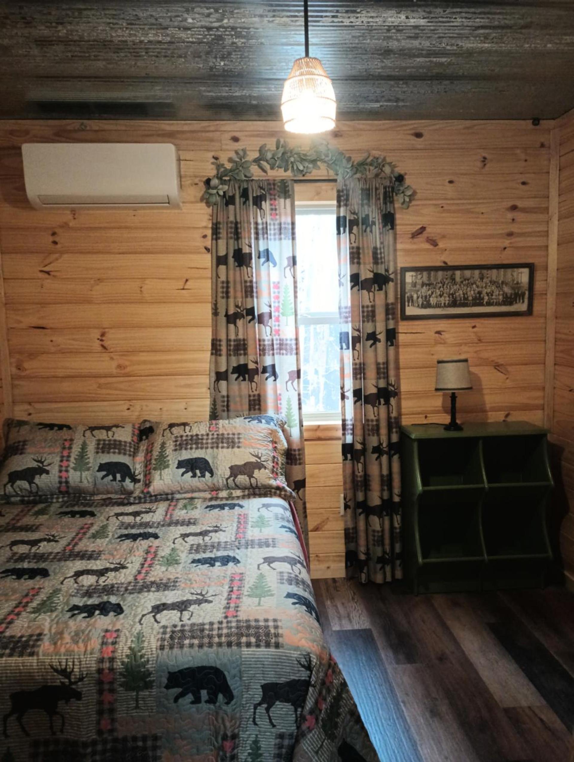 Sugar Pine Cabins photo 11