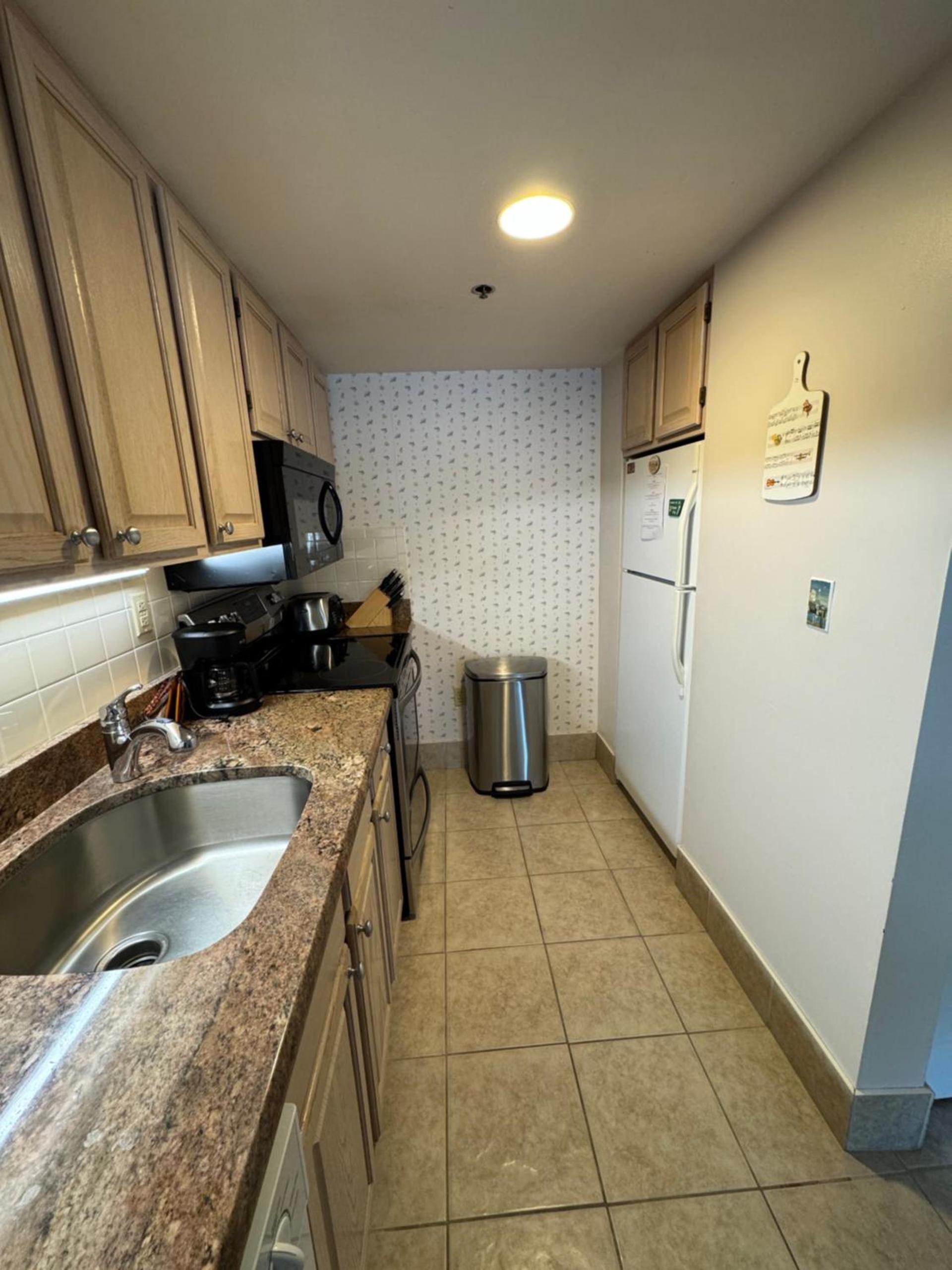 Watson's Regency Suites photo 30
