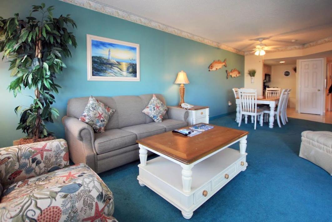 Watson's Regency Suites photo 31