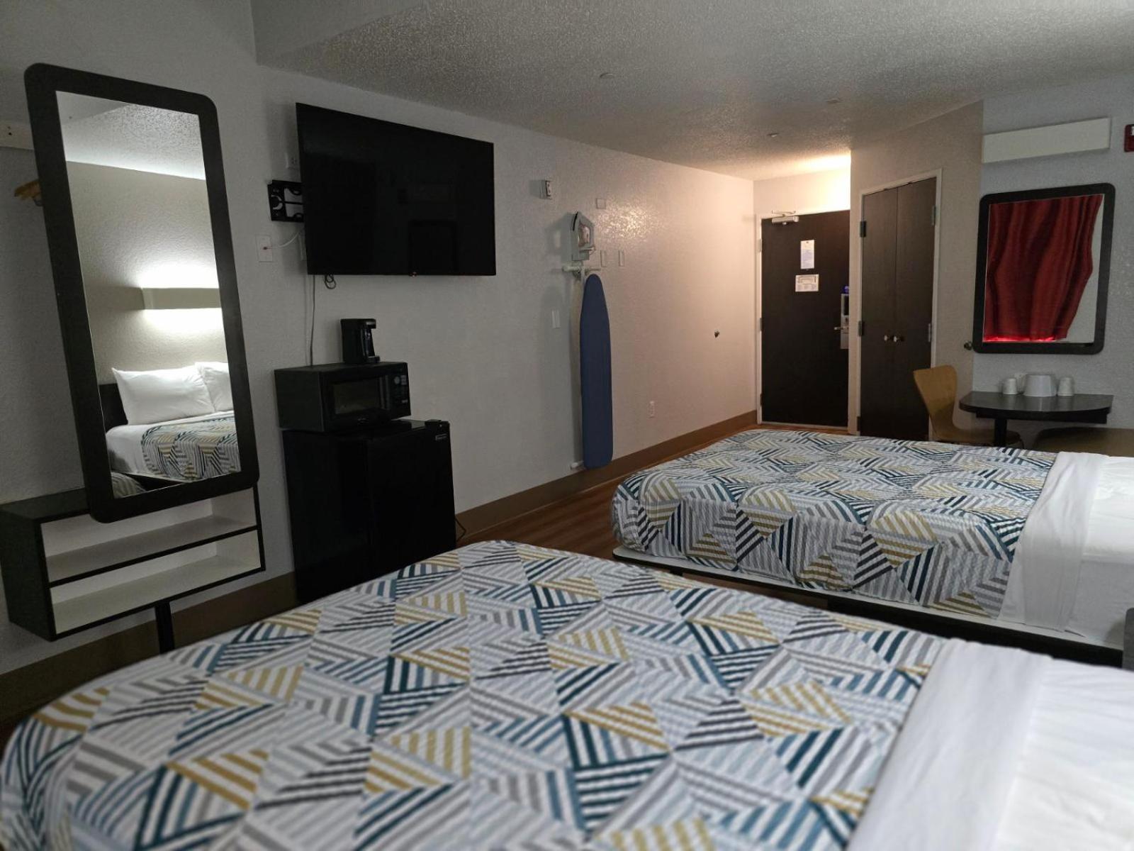 Motel 6-Biloxi, MS - Beach photo 35