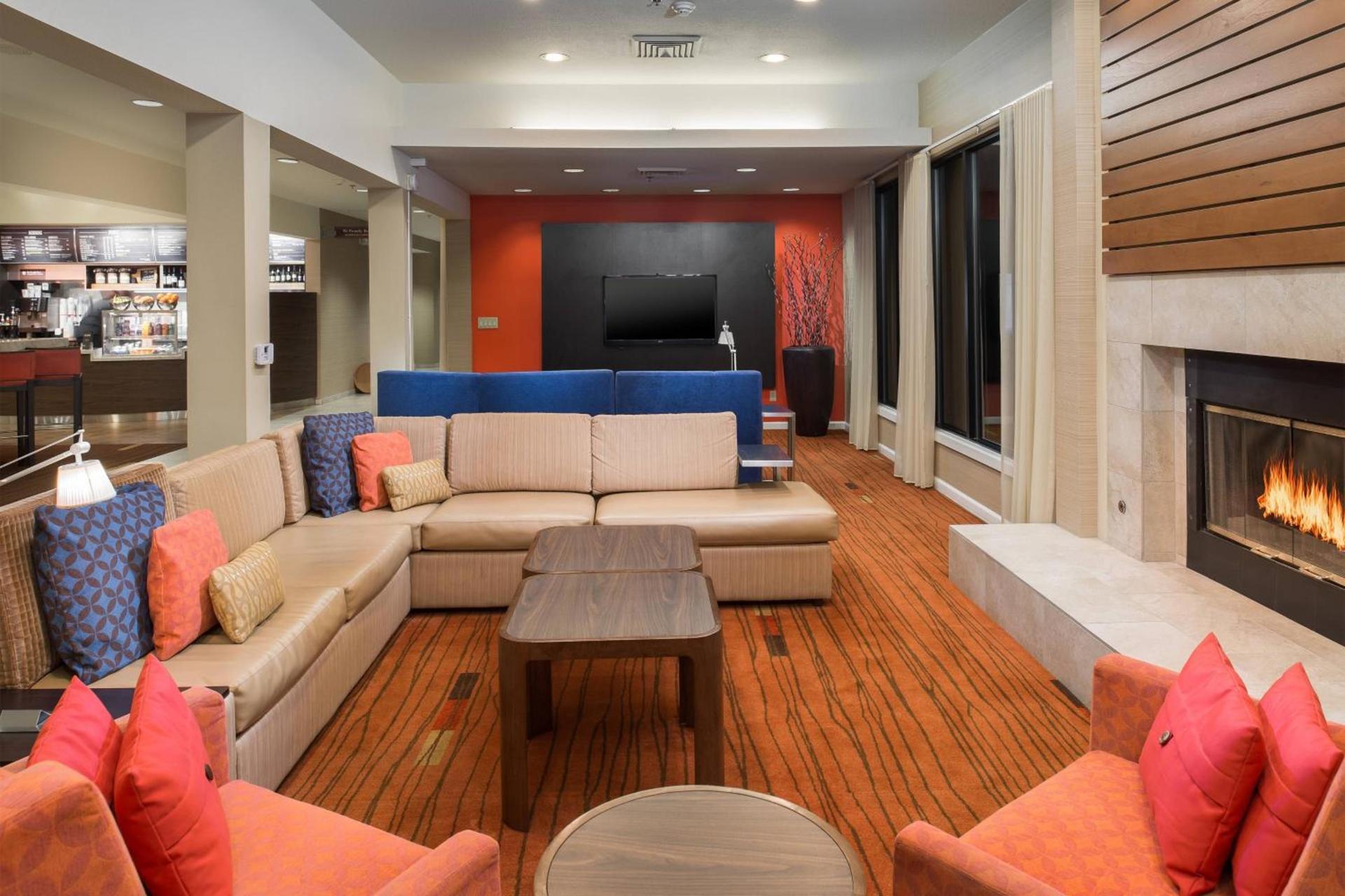 Courtyard by Marriott Vacaville photo 35
