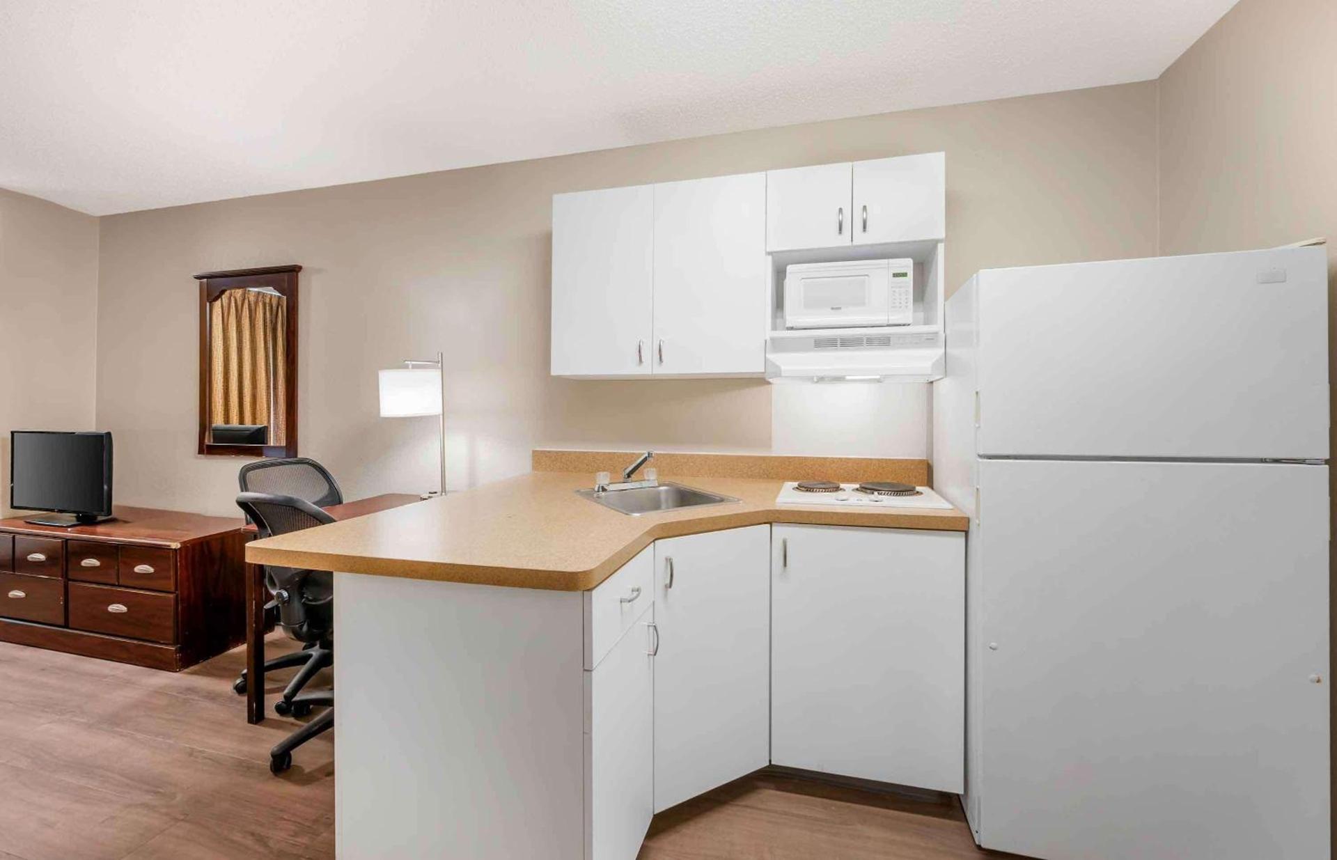 Extended Stay America Suites - Fort Wayne - South photo 40