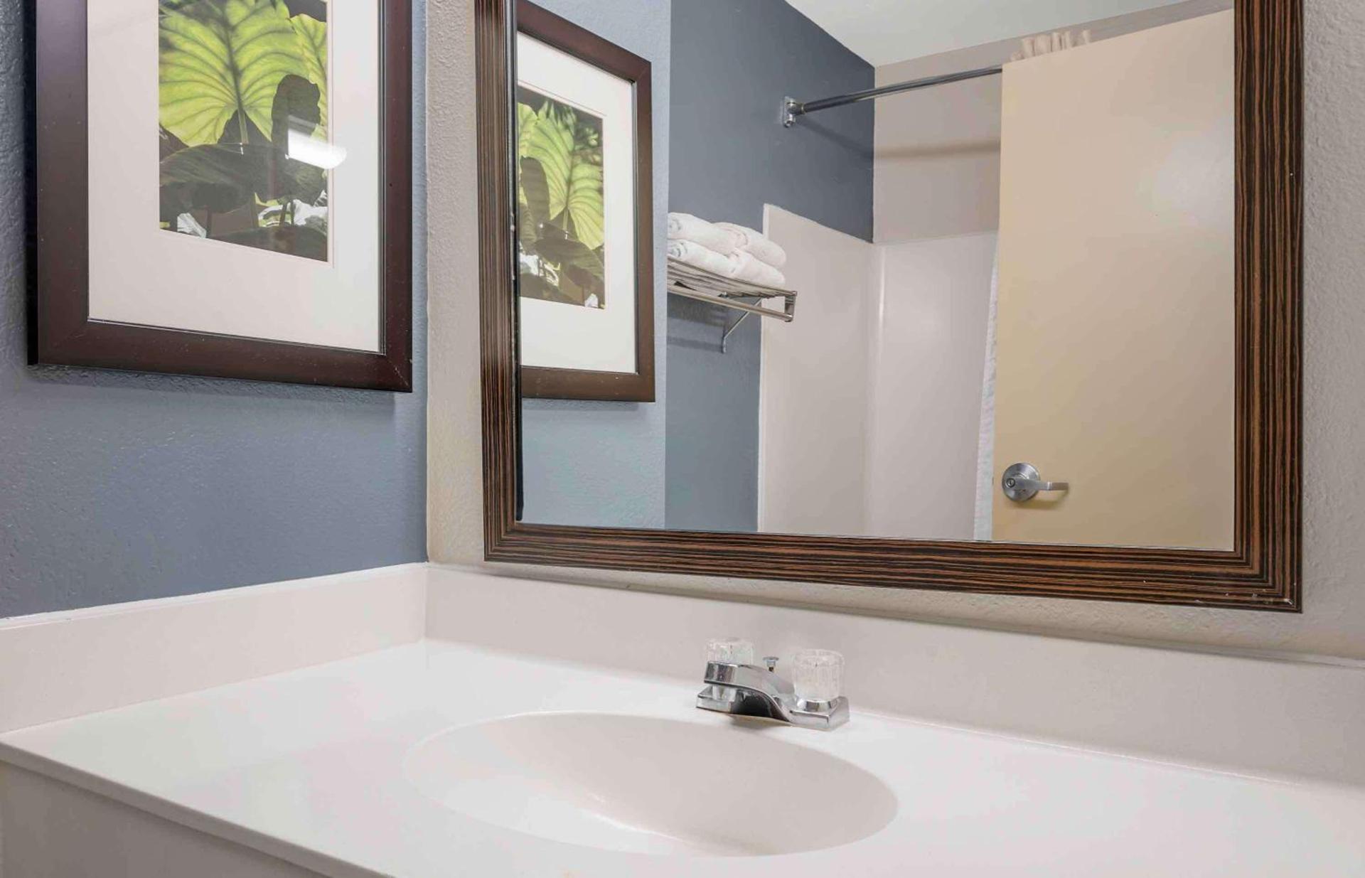 Extended Stay America Suites - Fort Wayne - South photo 44