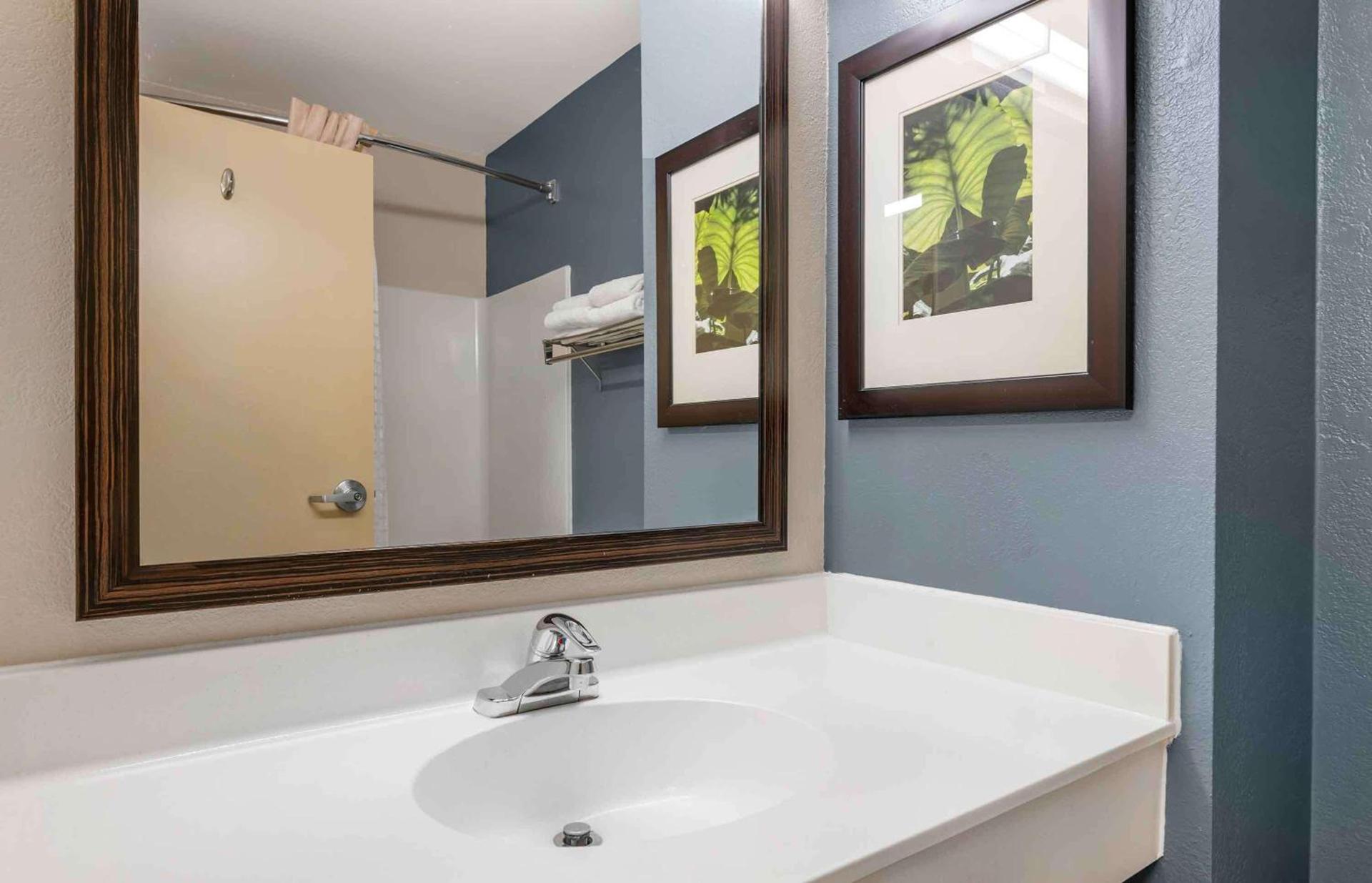 Extended Stay America Suites - Fort Wayne - South photo 52