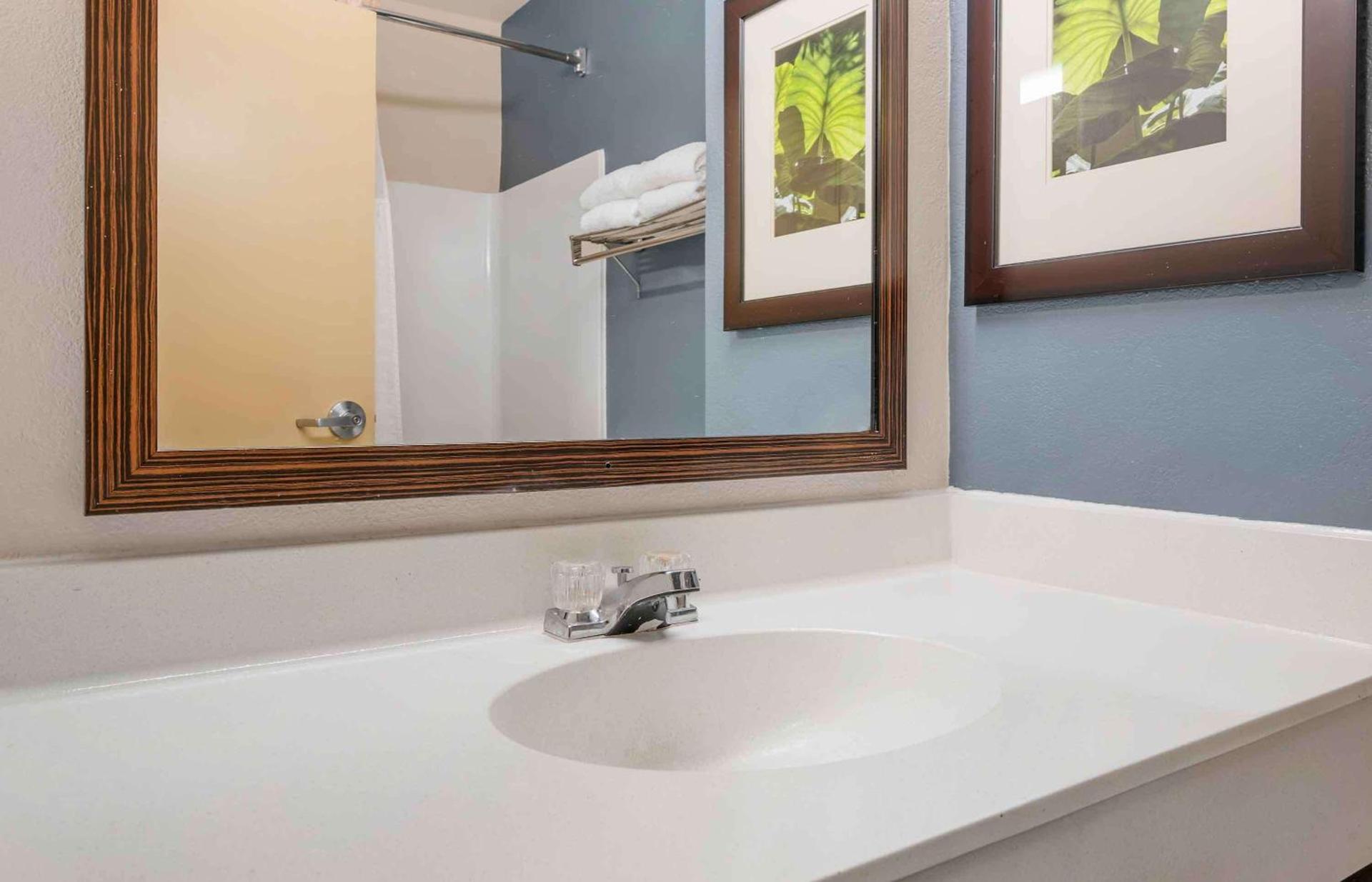 Extended Stay America Suites - Fort Wayne - South photo 30