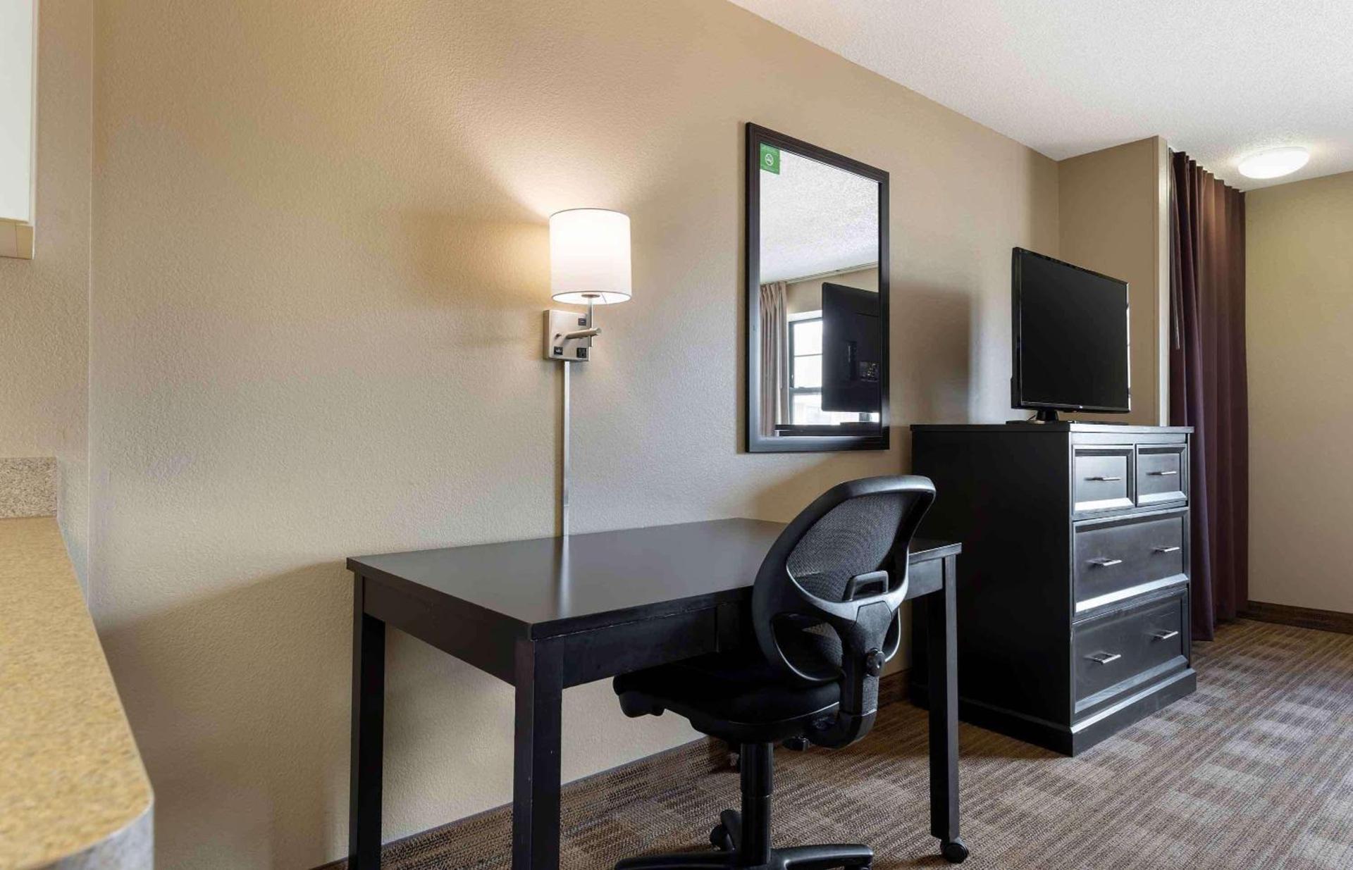 Extended Stay America Select Suites - Chicago - O'Hare photo 19