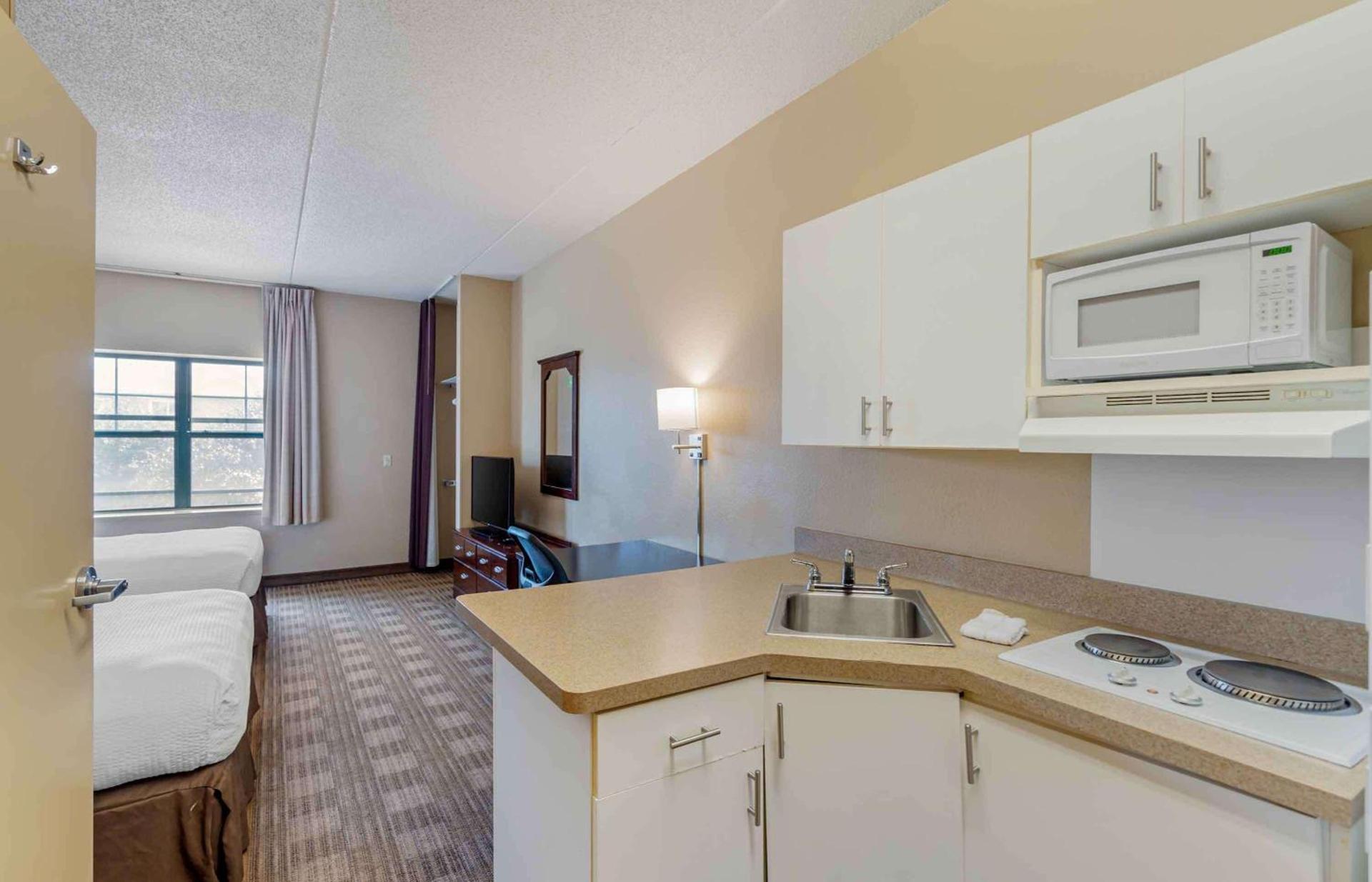 Extended Stay America Select Suites - Chicago - O'Hare photo 23