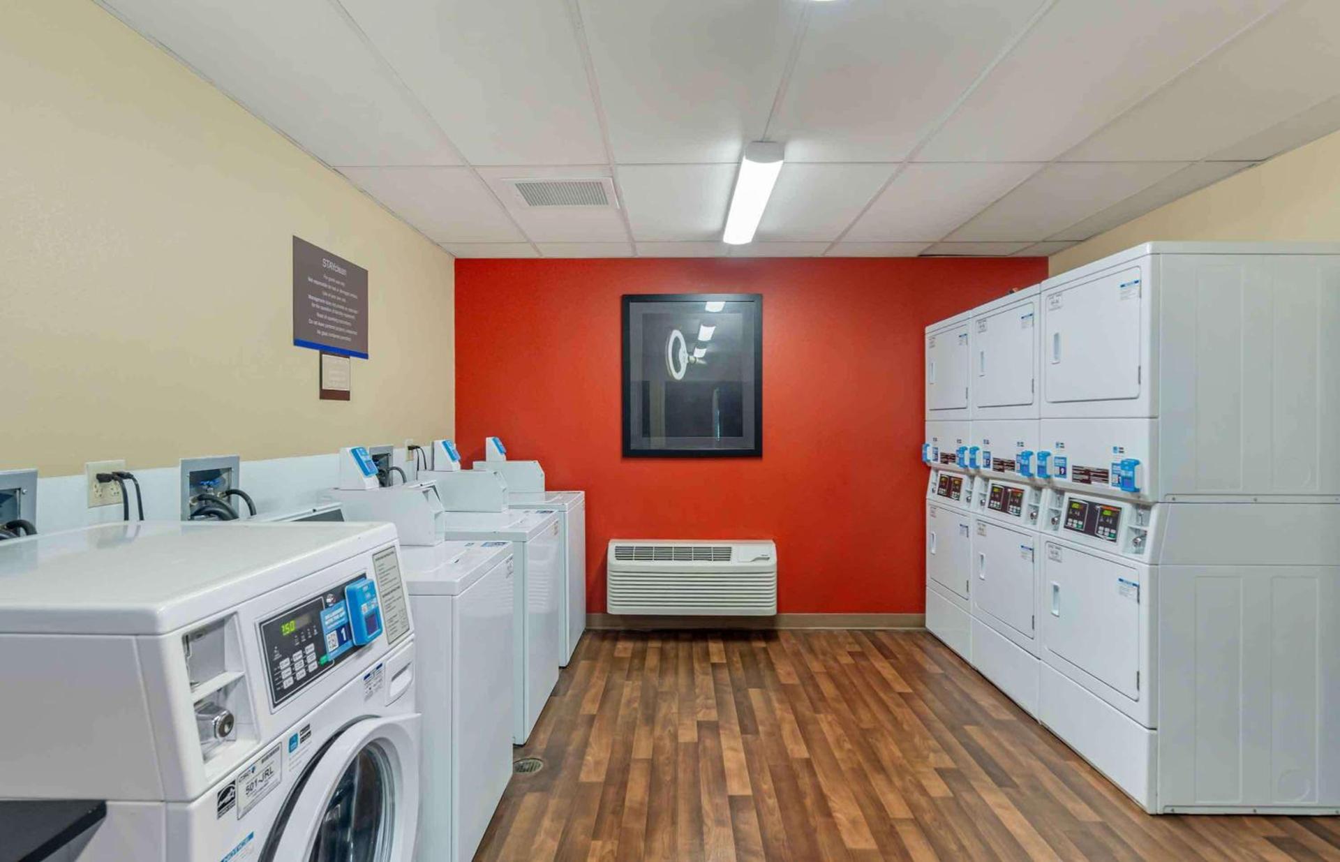 Extended Stay America Select Suites - Chicago - O'Hare photo 32