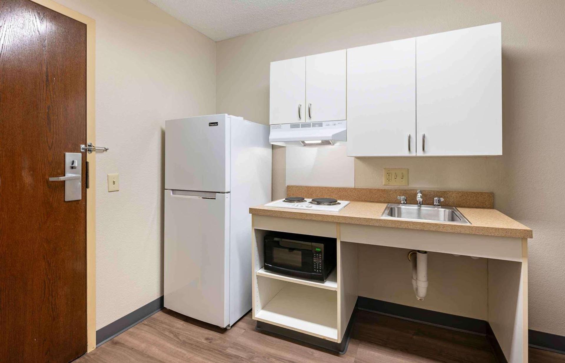 Extended Stay America Suites - Dayton - North photo 16