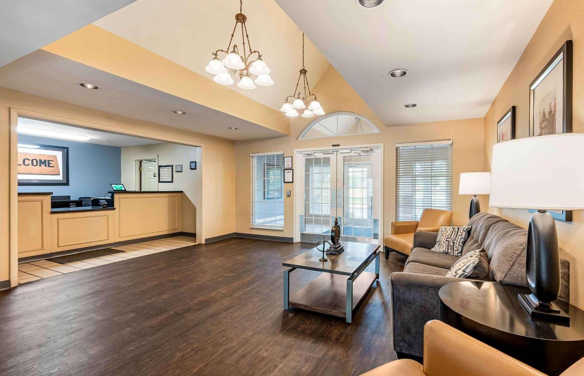 Extended Stay America Suites - Cincinnati - Blue Ash - Reed Hartman photo 5