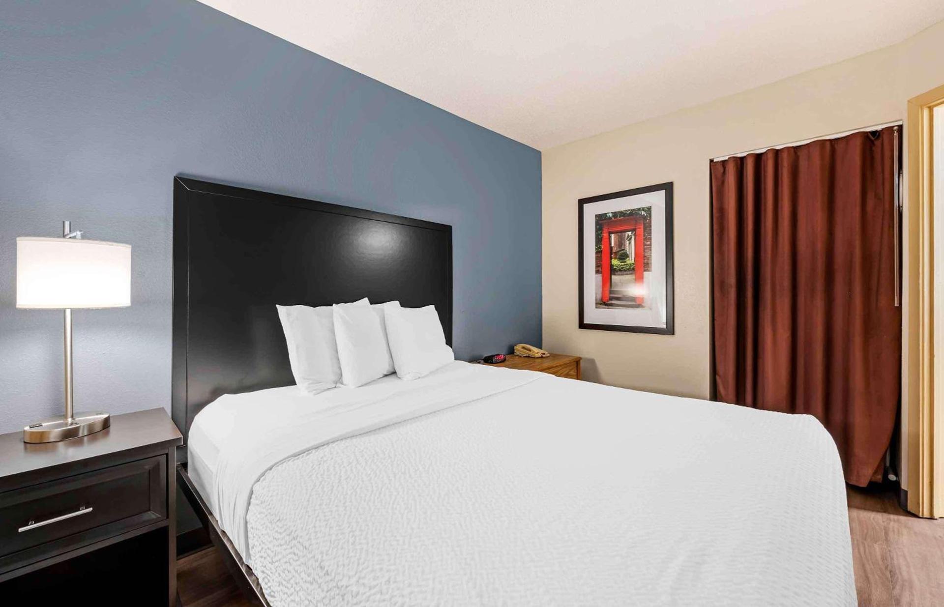 Extended Stay America Suites - Cincinnati - Blue Ash - Reed Hartman photo 31