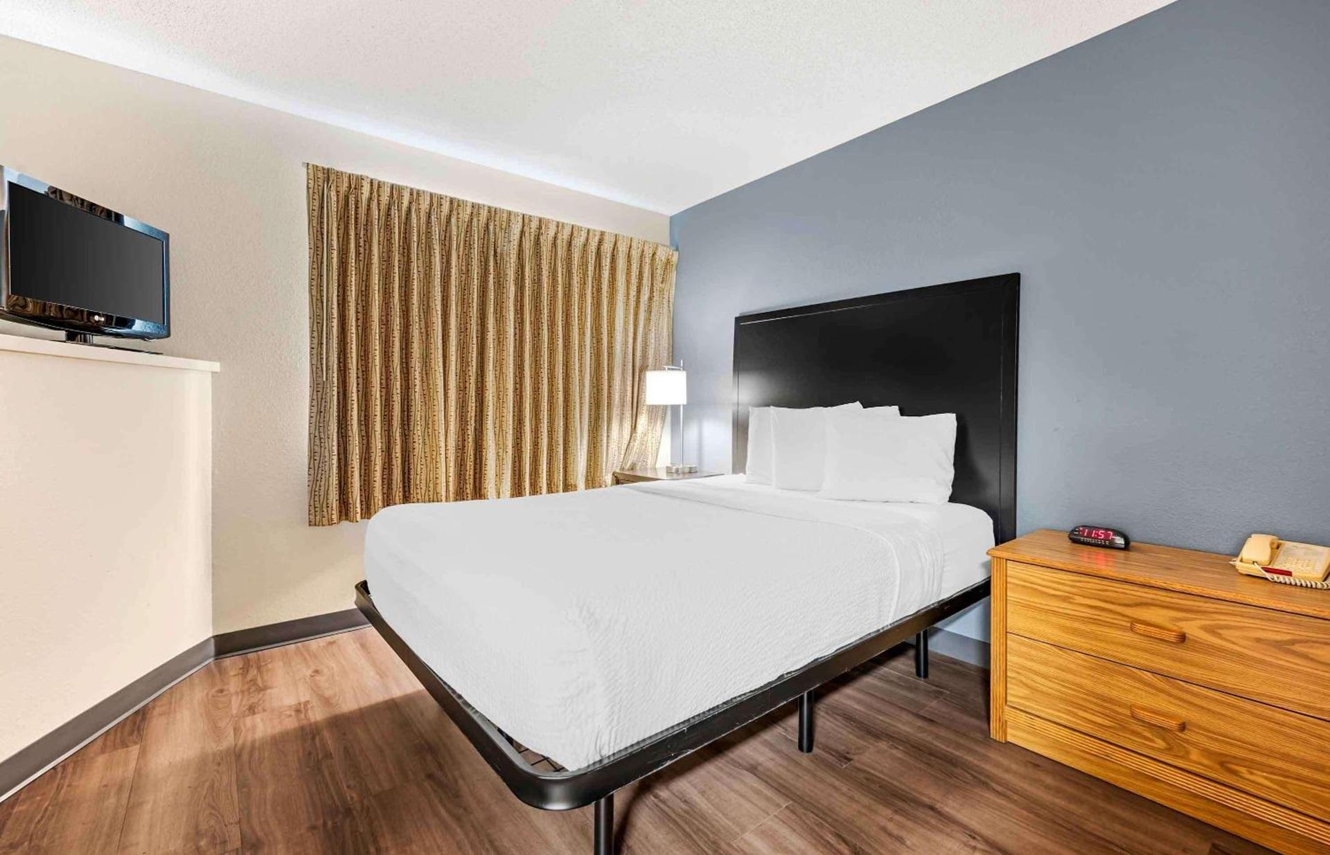 Extended Stay America Suites - Cincinnati - Blue Ash - Reed Hartman photo 35
