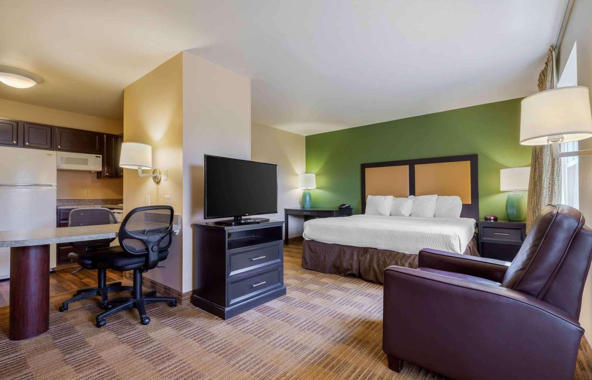 Extended Stay America Suites - Columbia - Northwest Harbison photo 25