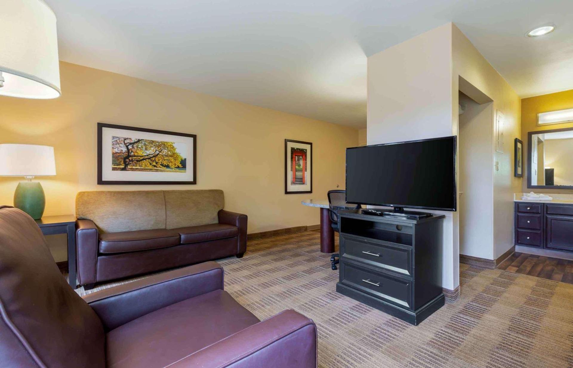 Extended Stay America Suites - Columbia - Northwest Harbison photo 26