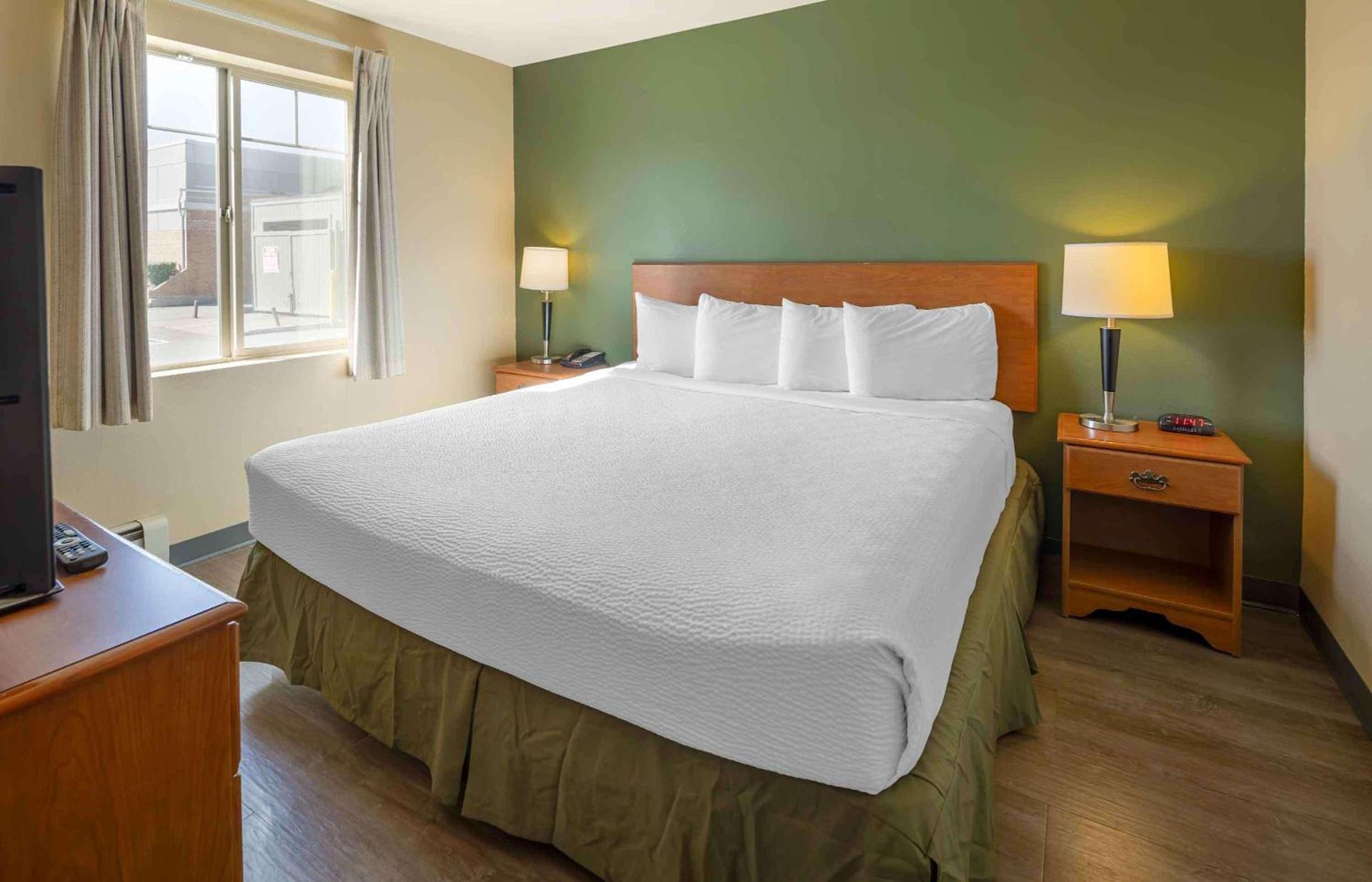 Aviator Suites Hotel Juneau Airport by Aspen Hotels photo 33